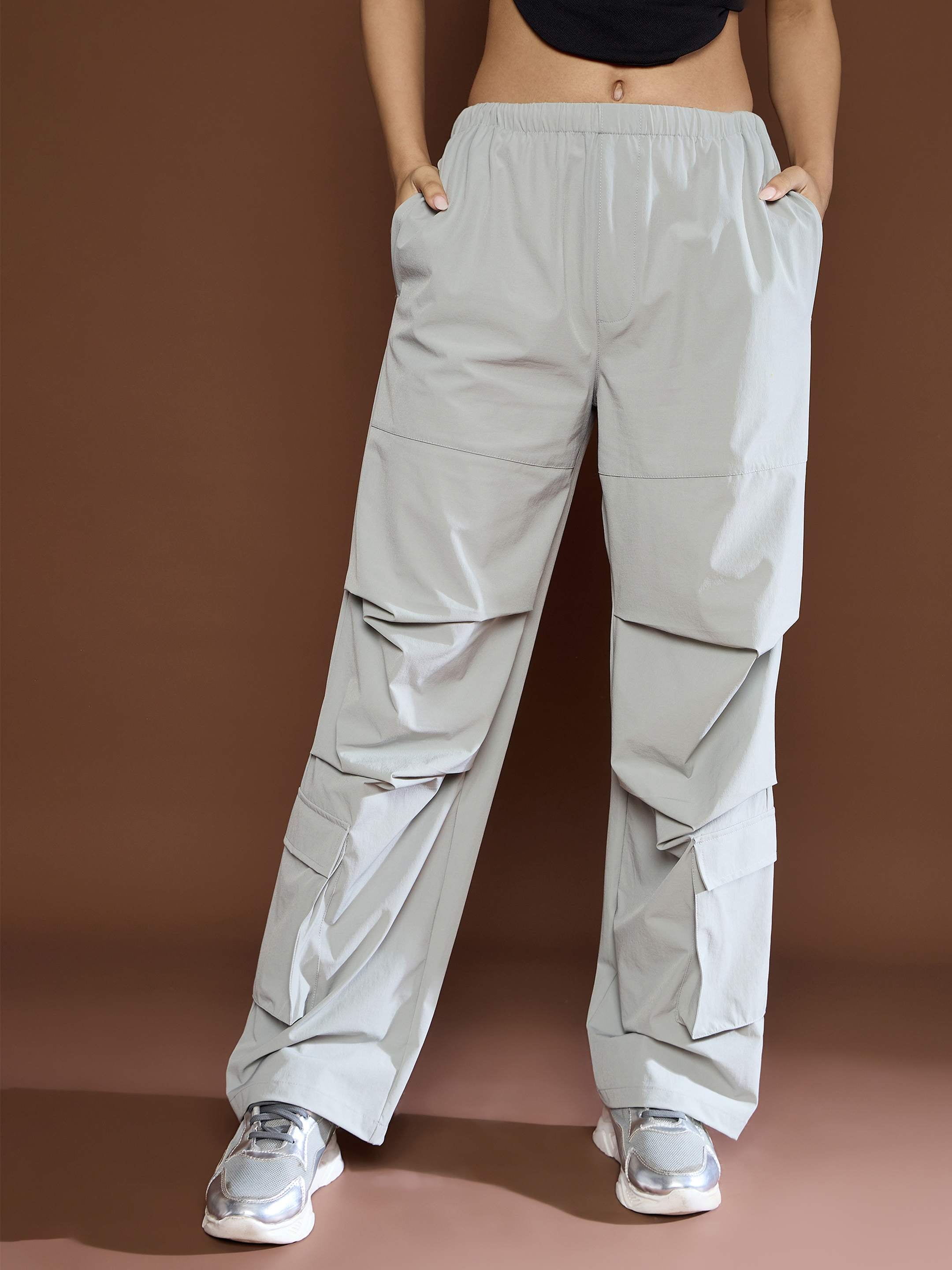 Women's Unisex Light Grey Pleated Knee Baggy Parachute Pants-SASSAFRAS