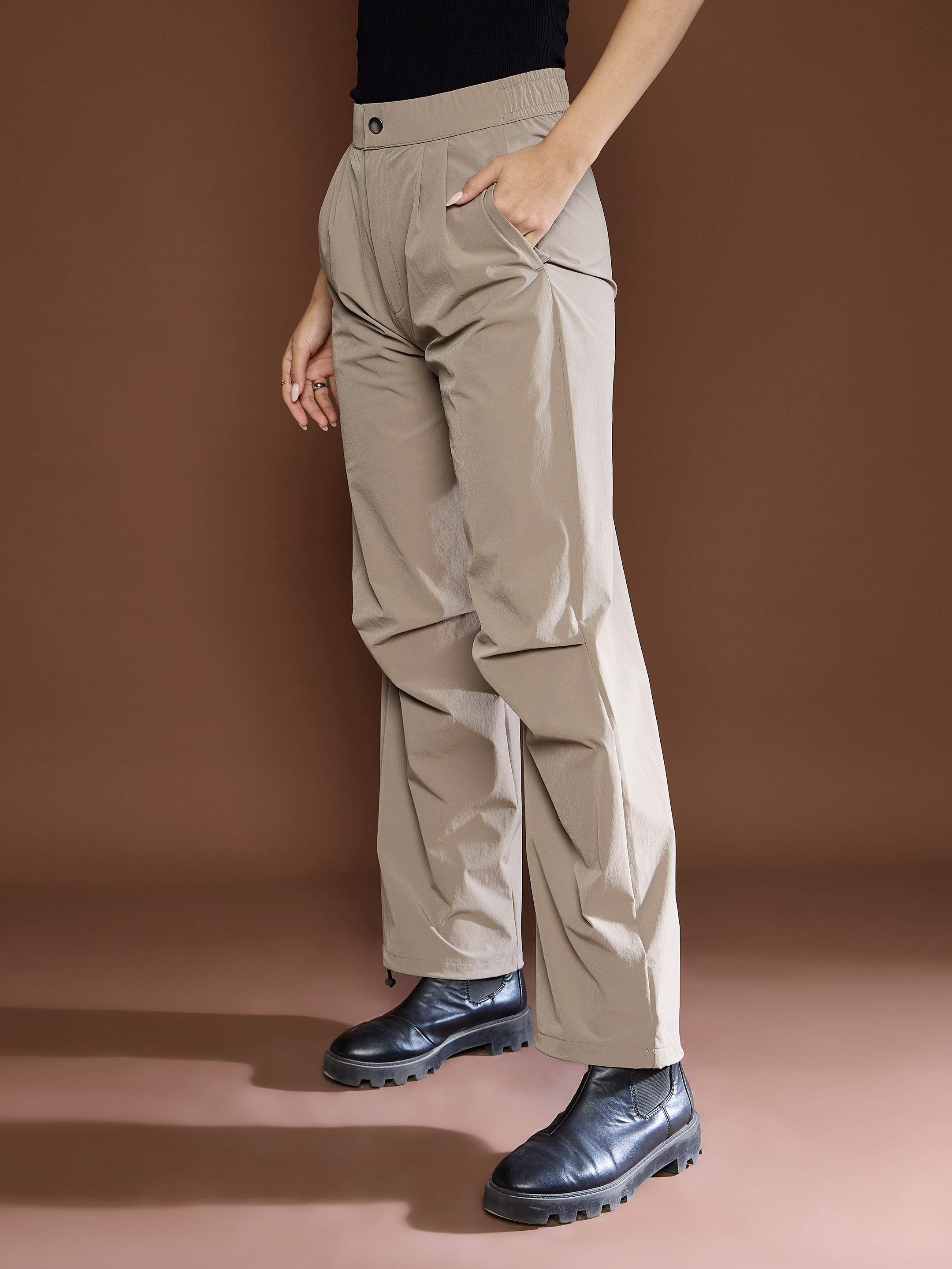 Women's Unisex Taupe Front Dart Baggy Parachute Pants-SASSAFRAS