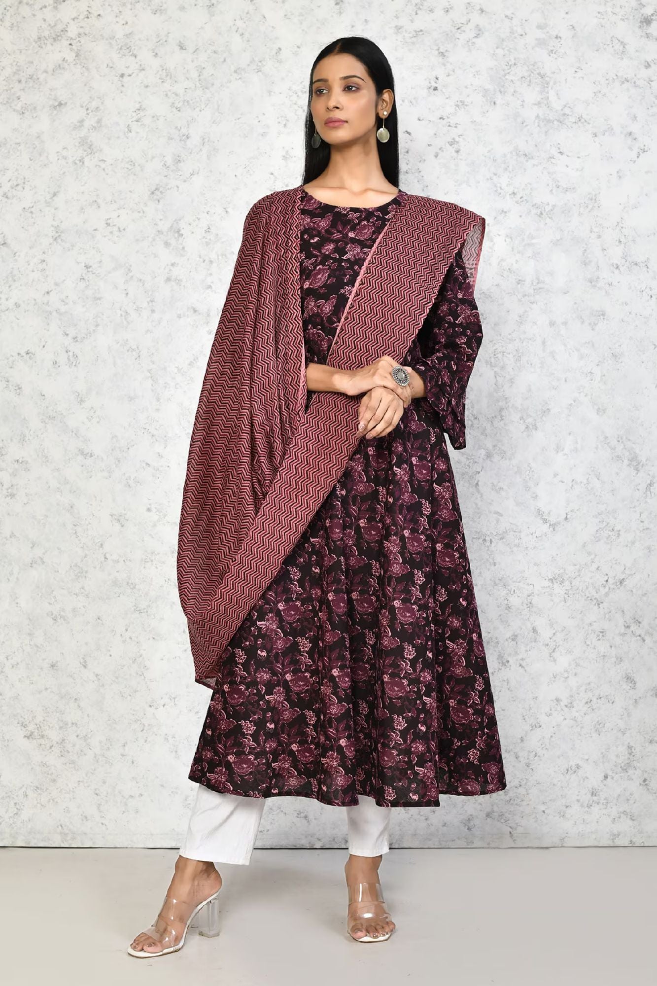Color_Maroon