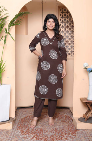 Color_Brown