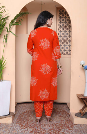 Color_Orange