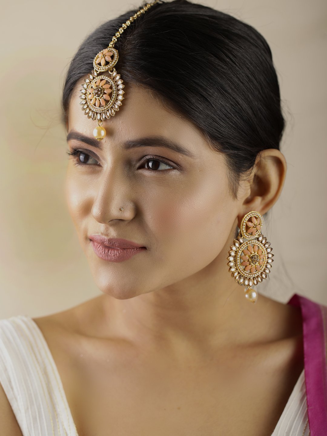 Women's Kundan Floral MaangTikka Earring Set