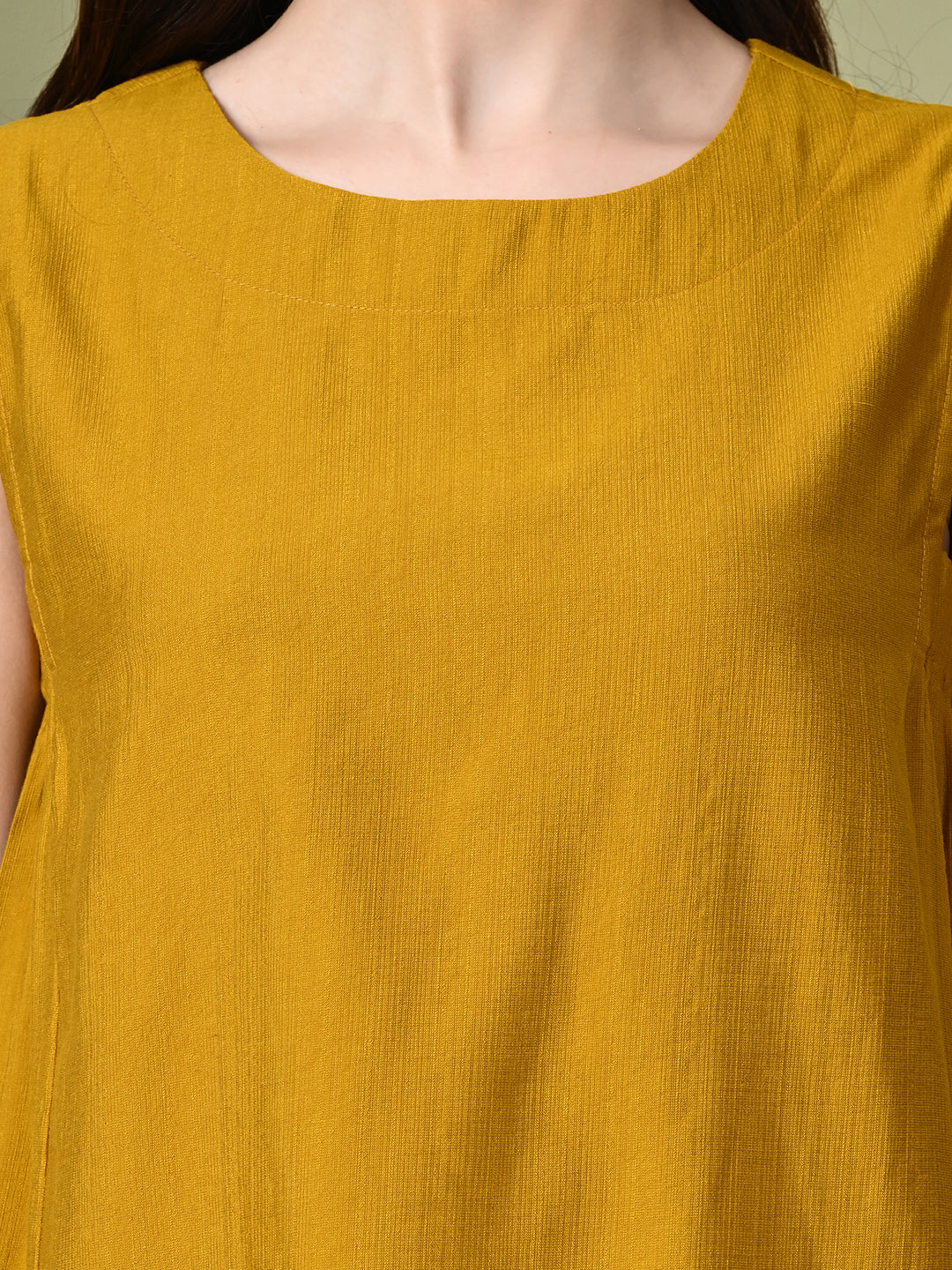 Color-Yellow