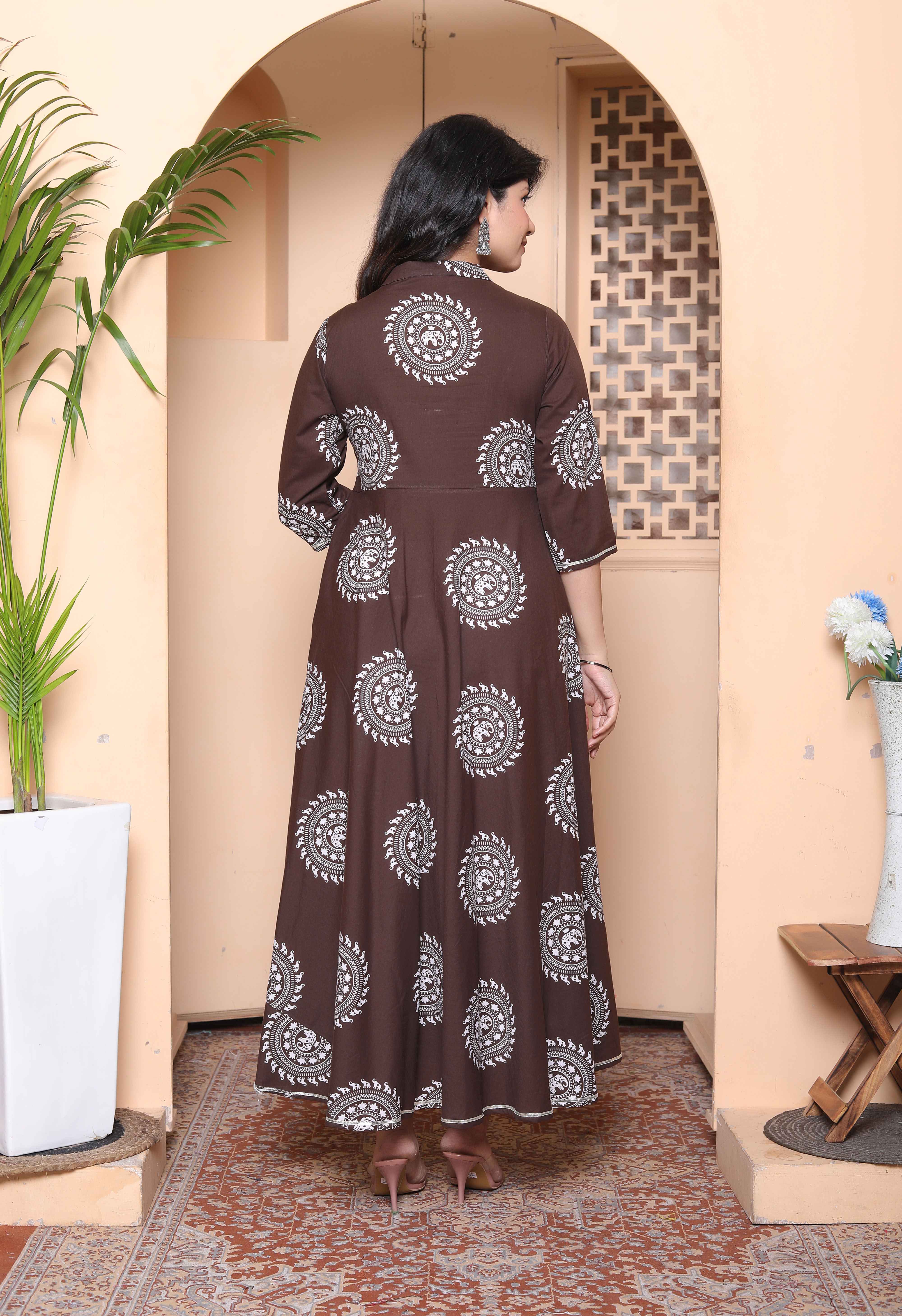 Color_Brown