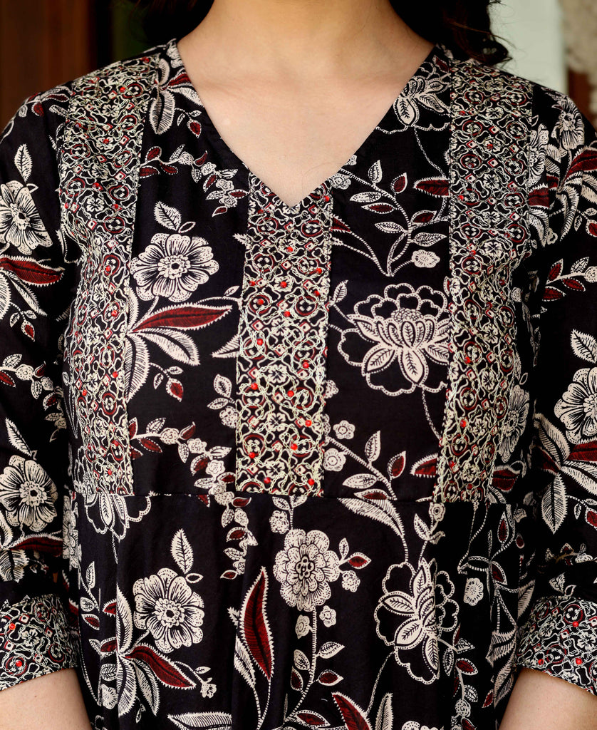 Women's Yoke Embroidery Anarkali Kurta And Palazzo Set