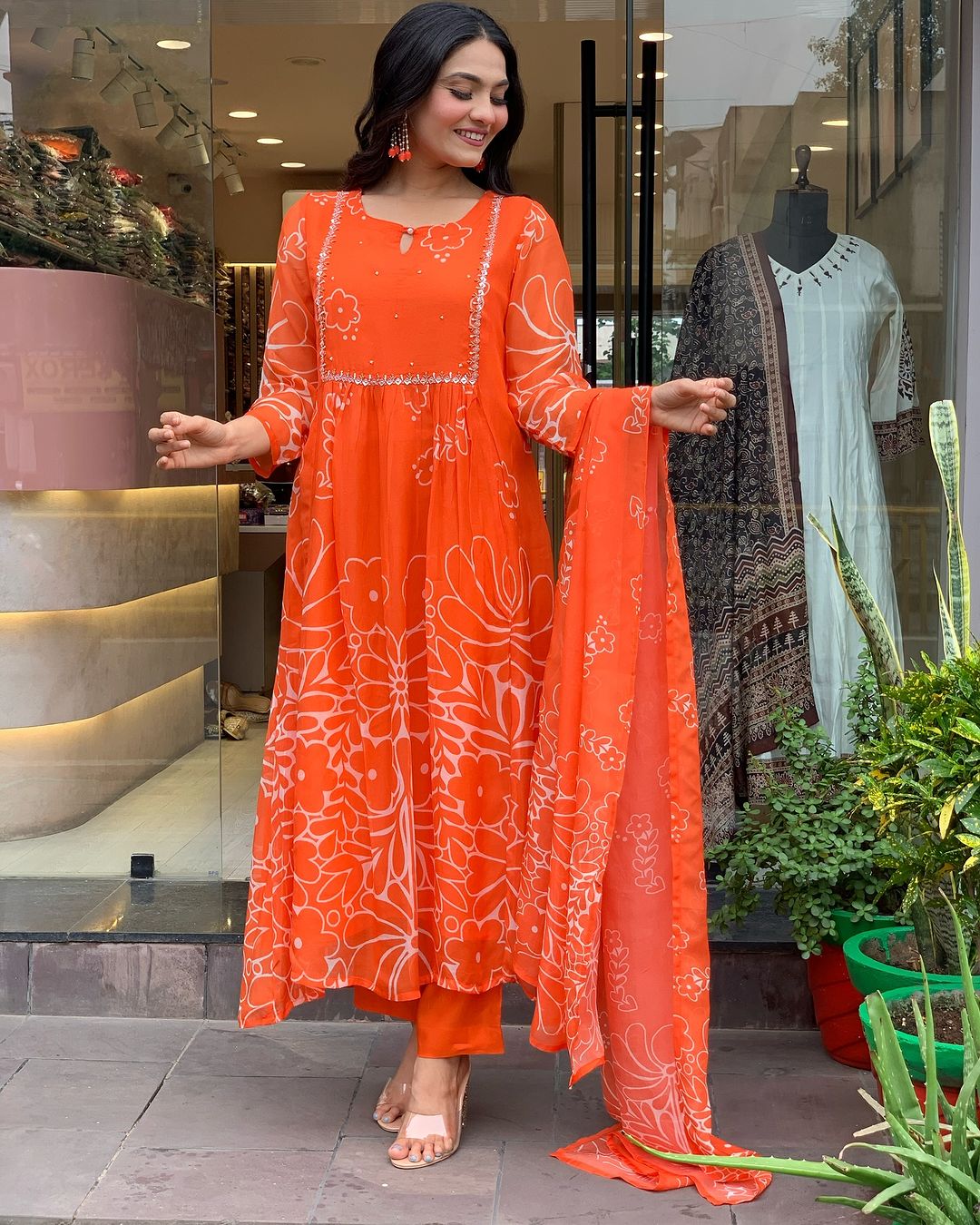 Color_Orange