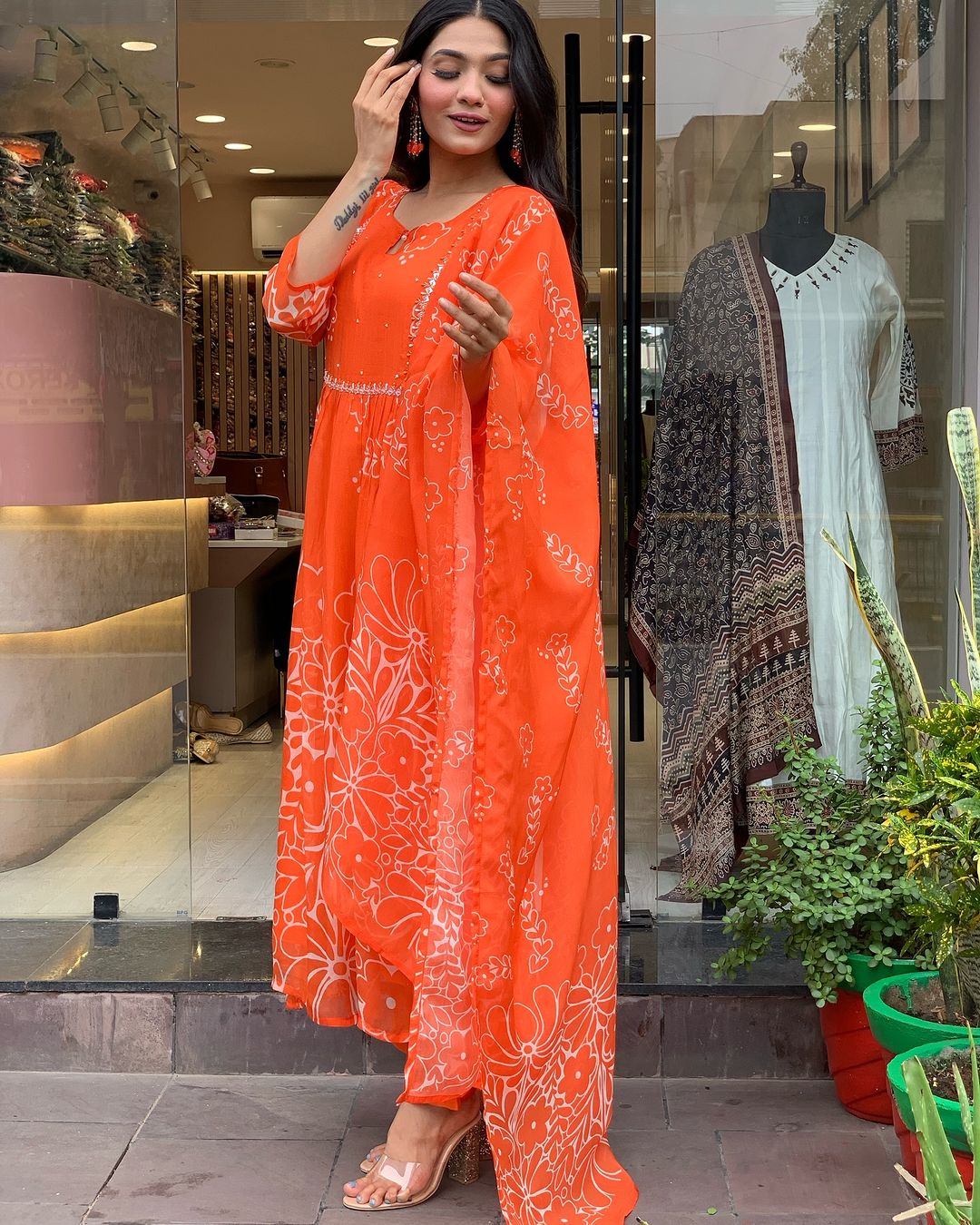 Color_Orange