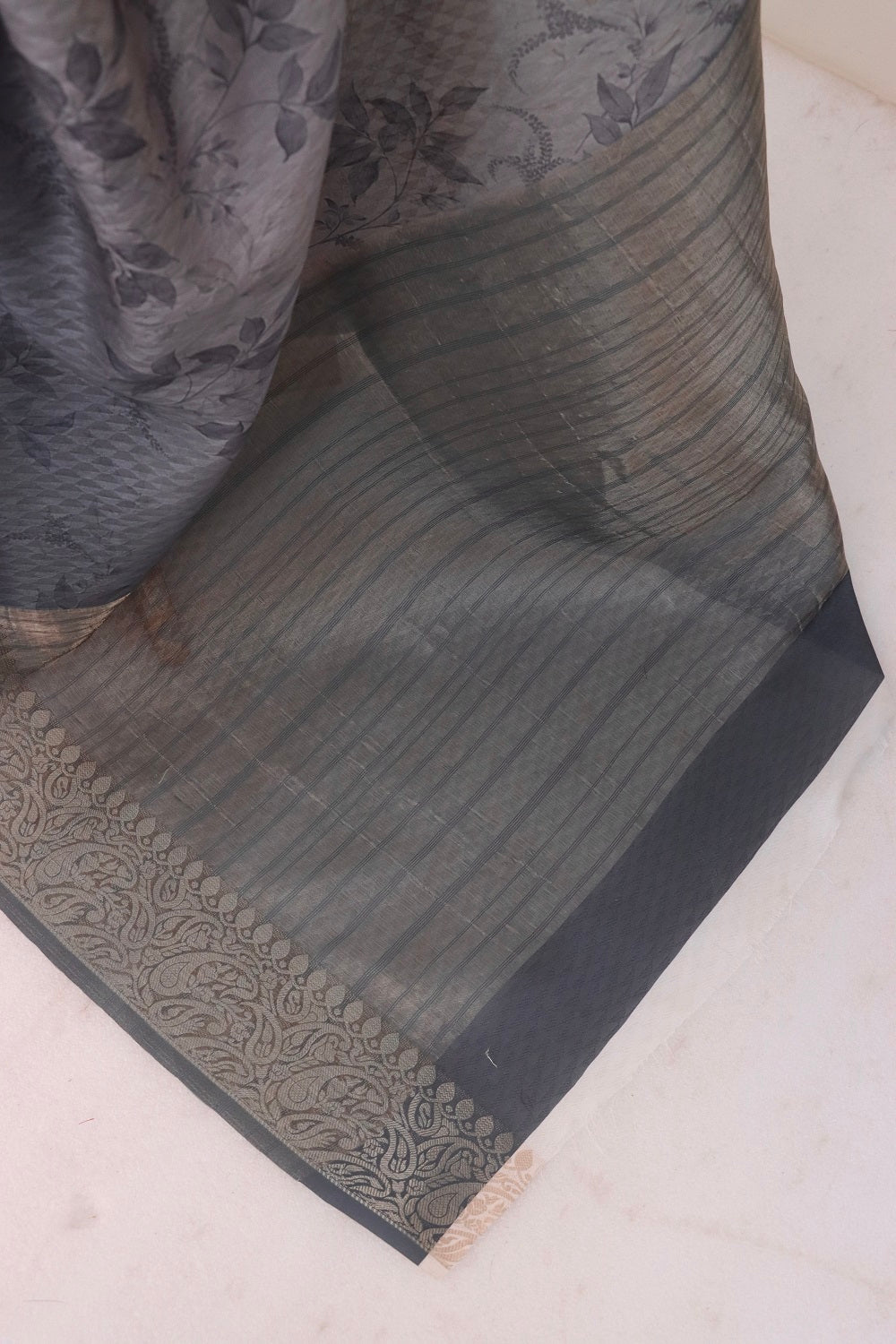 Color_Grey