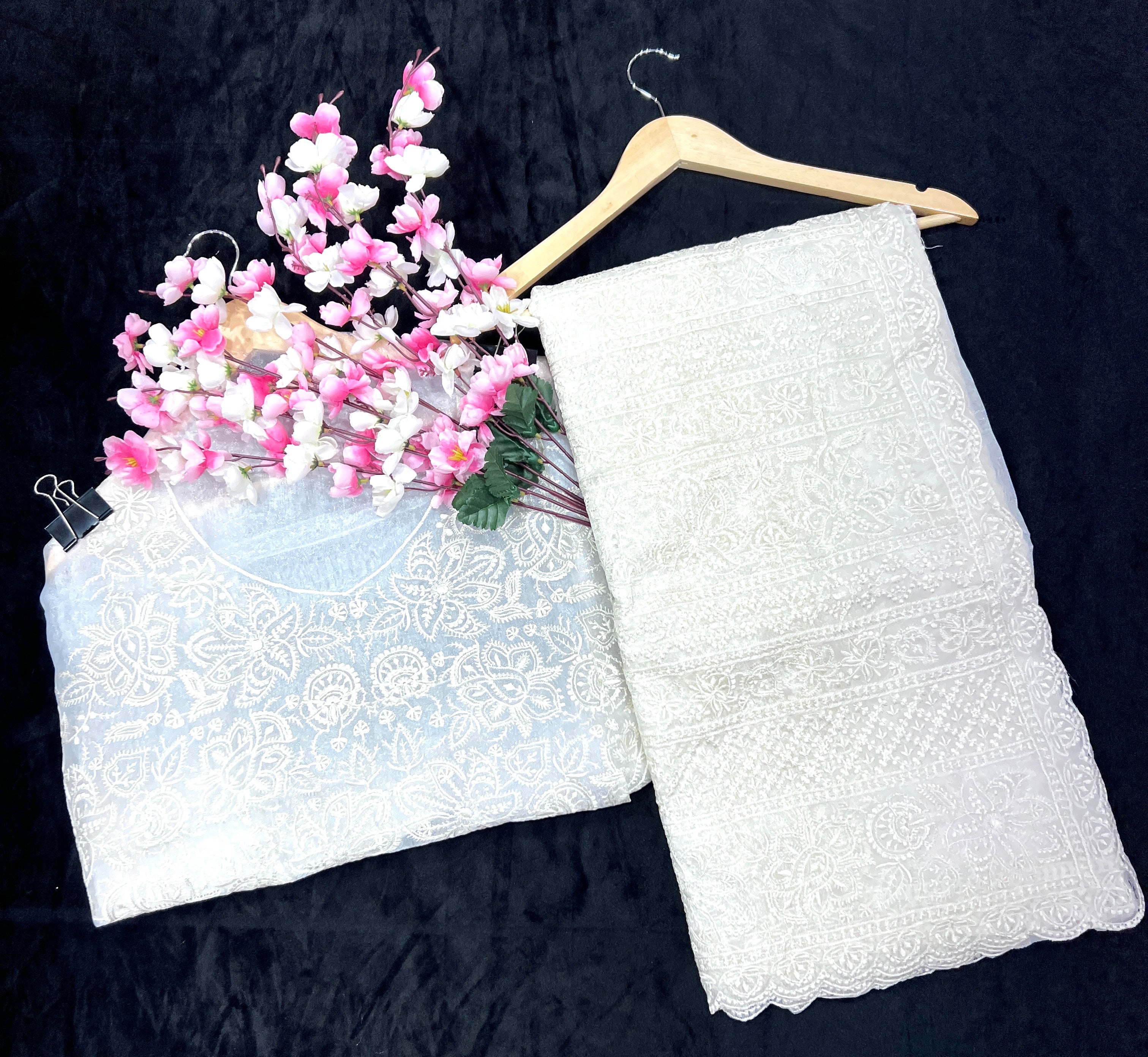 Color_White