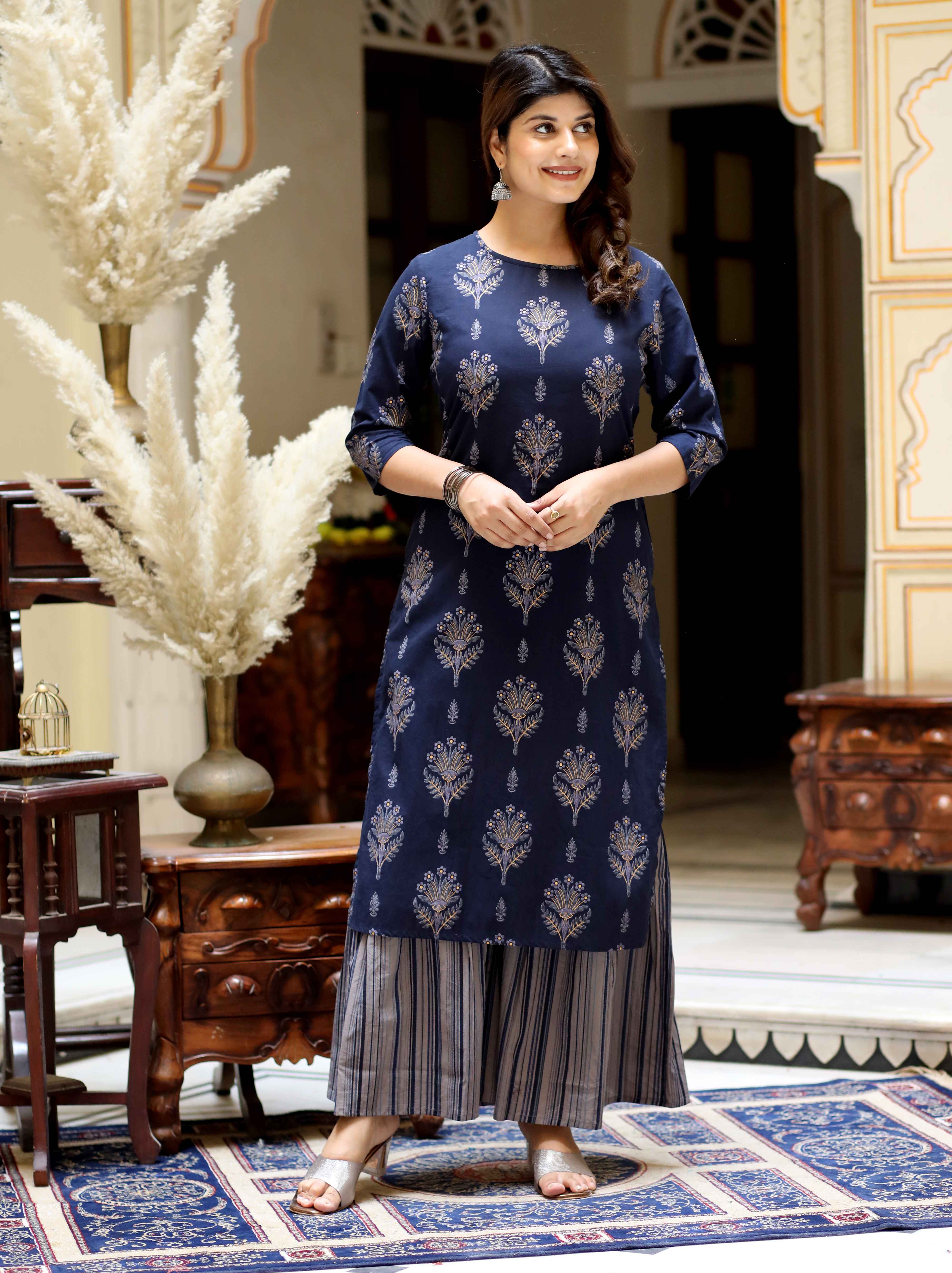 Women's Cotton Floral Printed Blue Kurta With Grey Sharara Set - Doriyaan