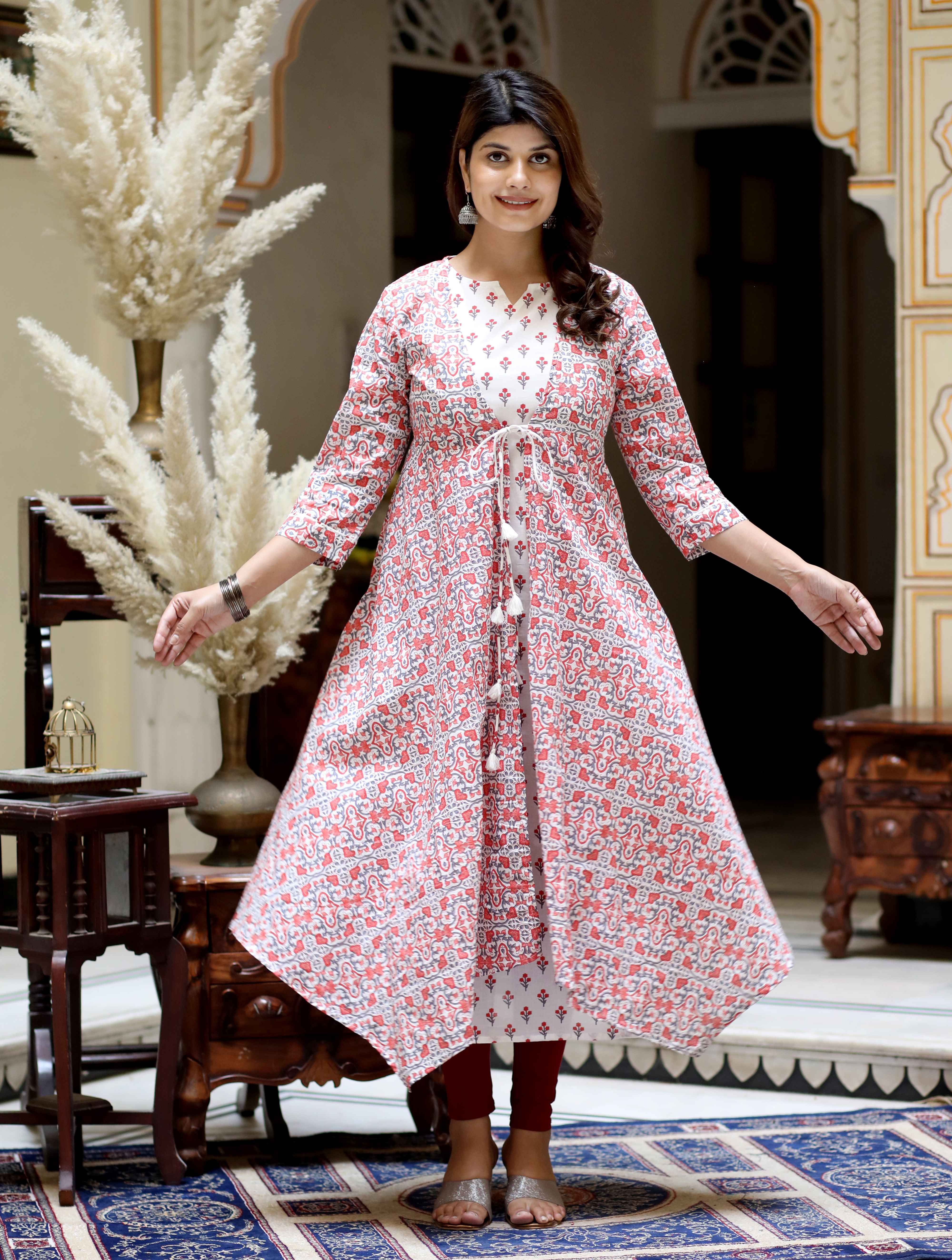 Women's Gorgeous Floral Printed Sleeveless Cotton Long Kurta With Floral Printed Jacket - Doriyaan
