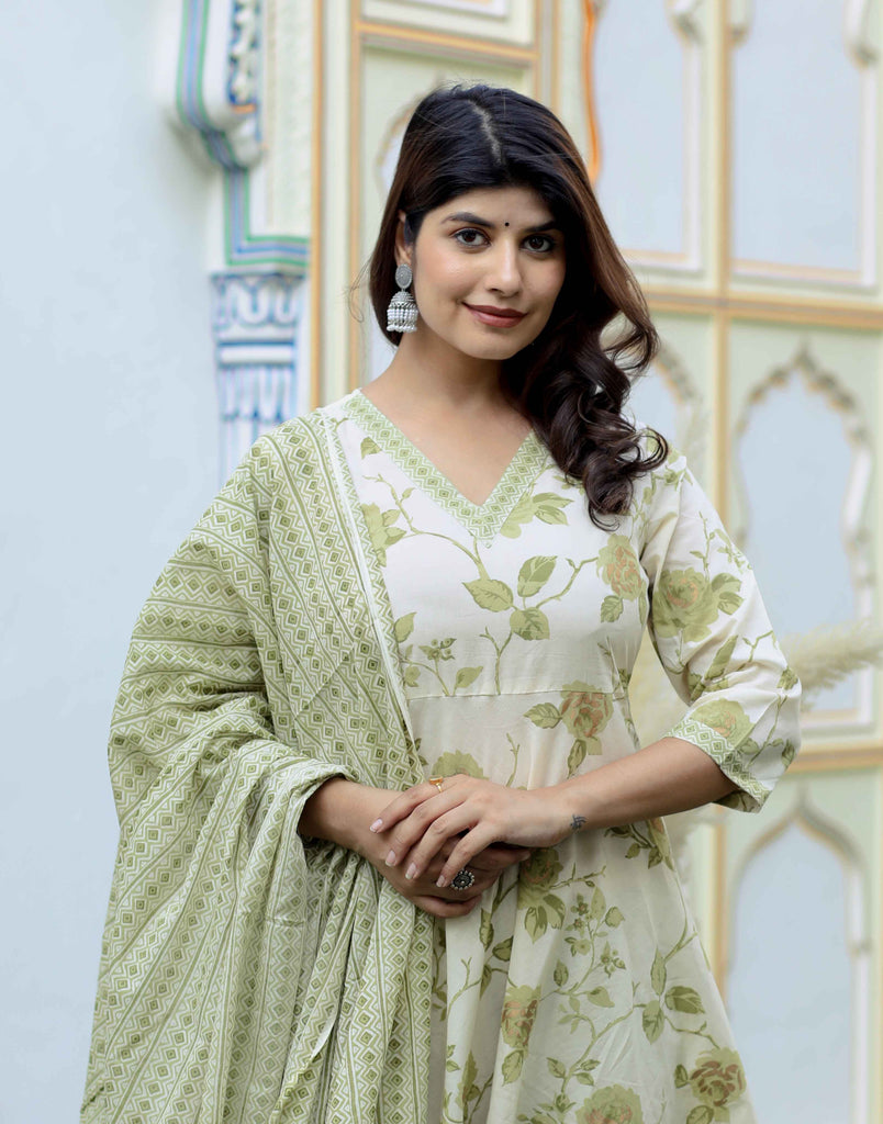 Womens'S Attractive Floral Print Cotton Anarkali Kurta Palazzo & Dupatta Suit Set