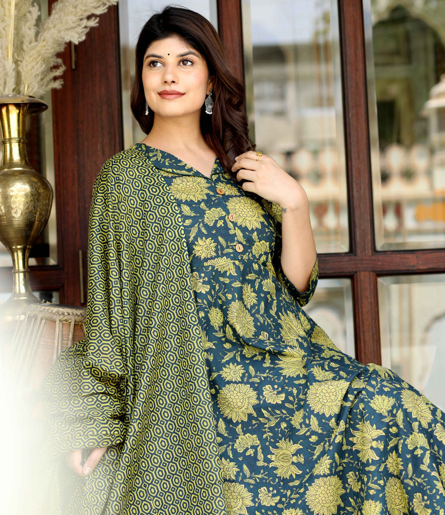 Women's Cotton Floral Print Green Gorgeous Look Anarkali Kurta With Dupatta