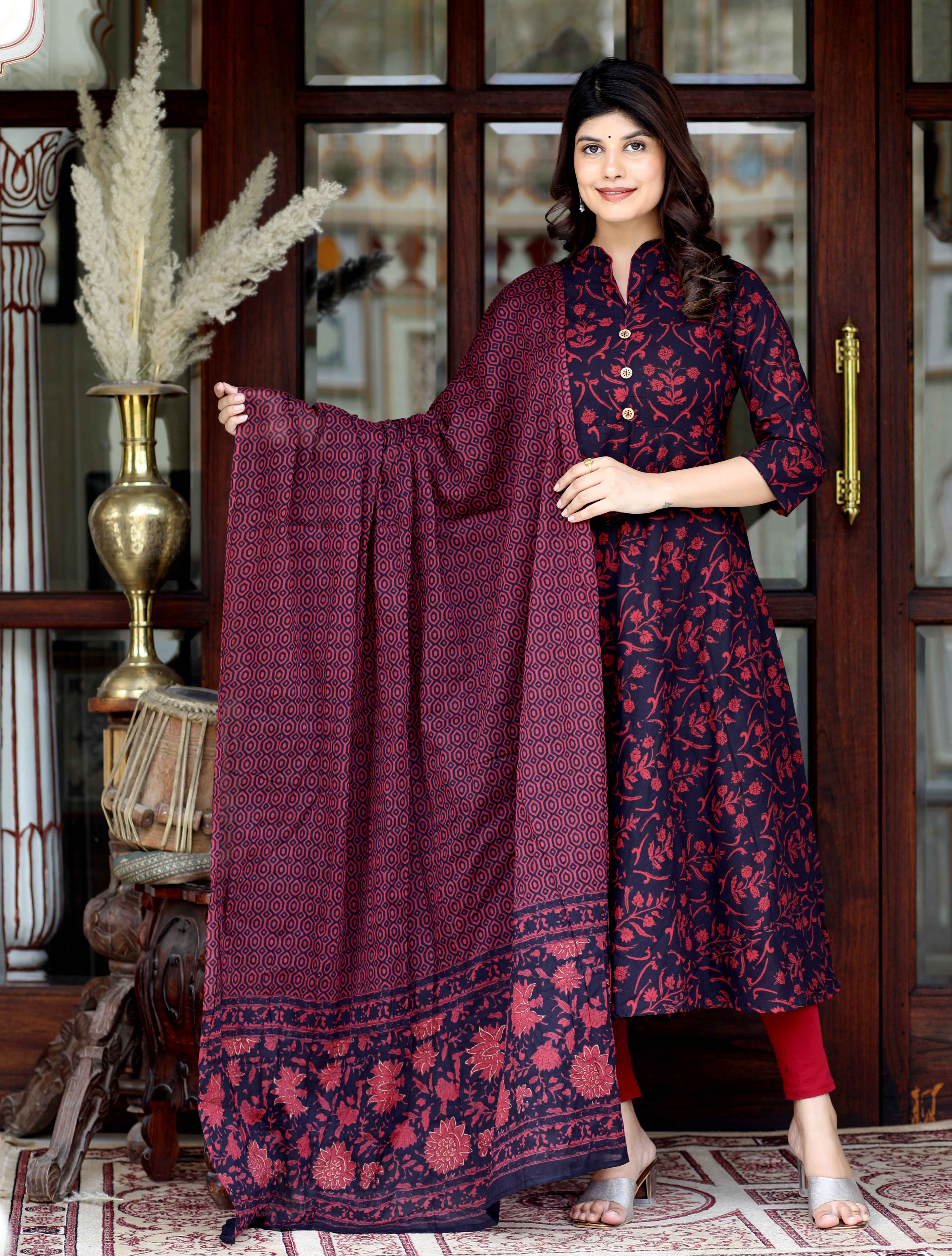 Women's Cotton Floral Print Maroon Gorgeous Look Anarkali Kurta With Dupatta - Doriyaan