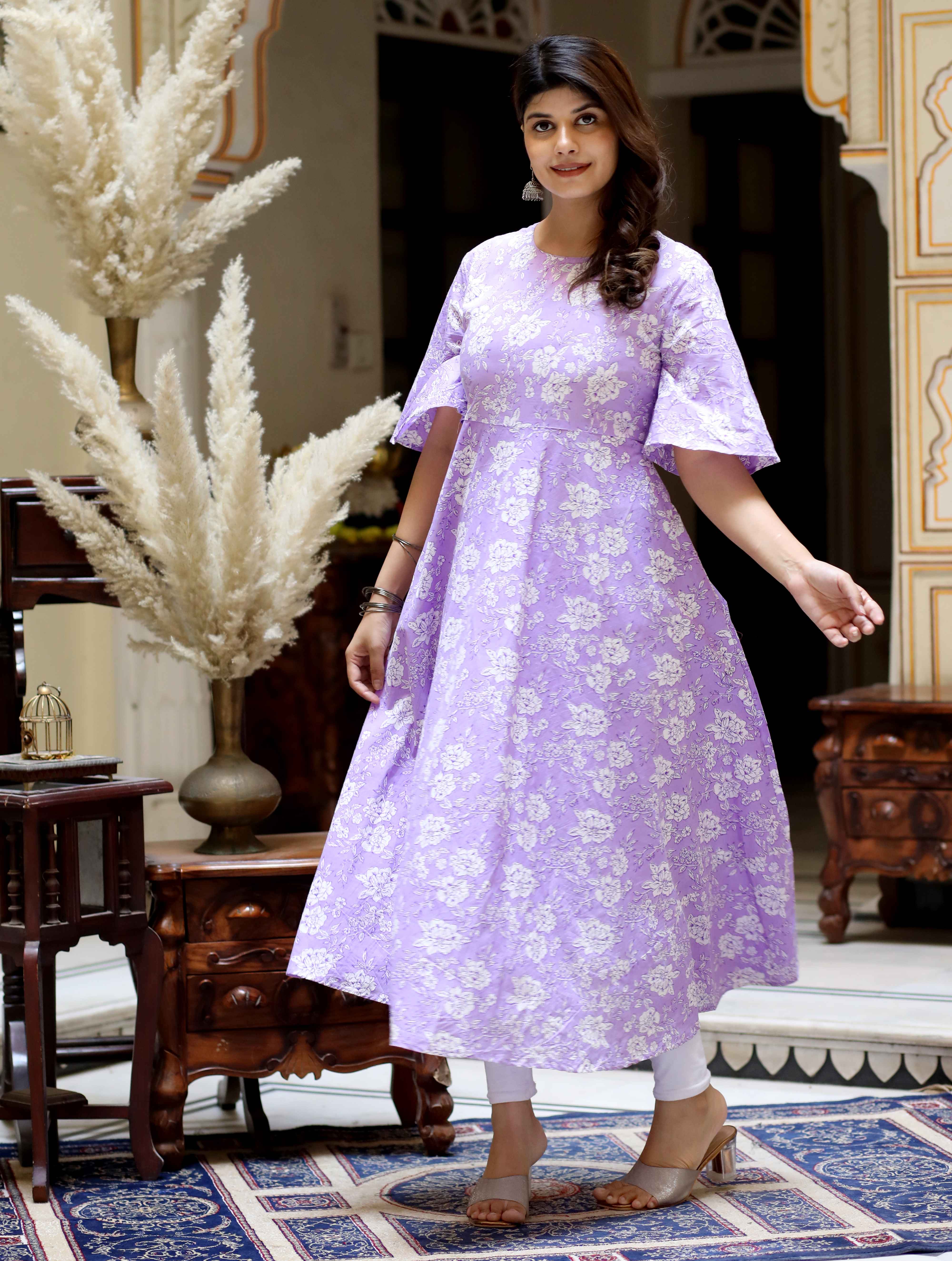 Women's Floral Printed Festive Wear Lavender Anarkali Kurta - Doriyaan