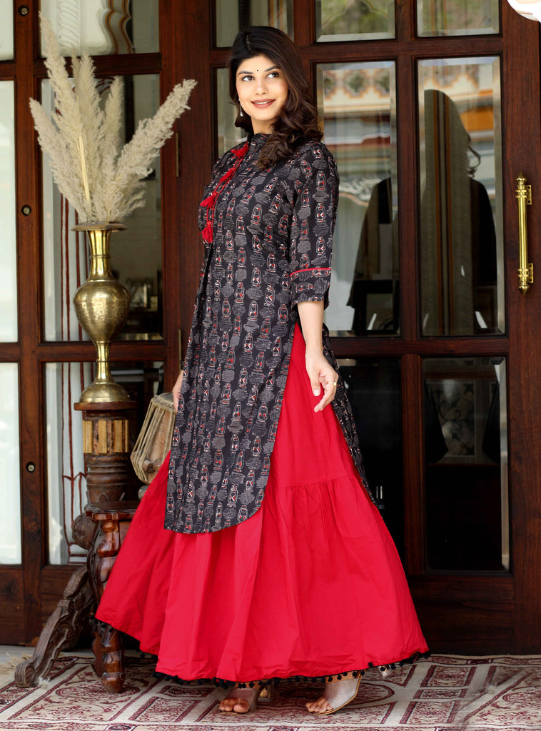 Women's Cotton Floral Printed Straight Kurta And Lace Detailing Solid Skirt Set