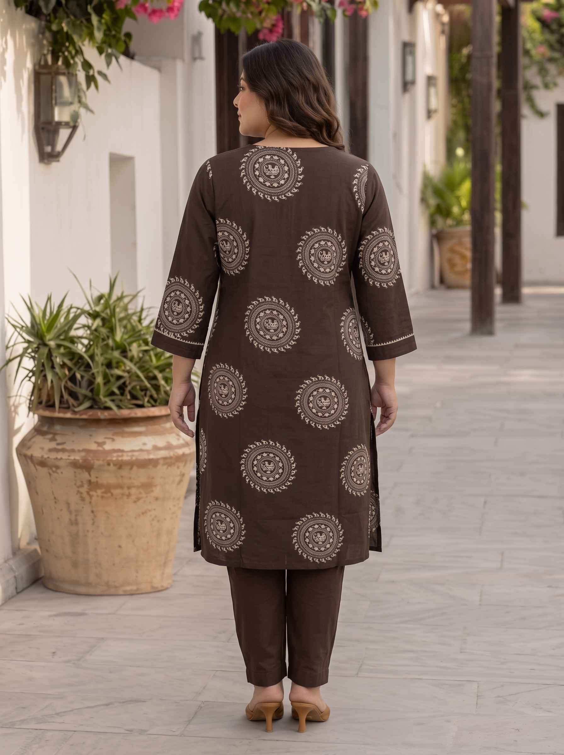 Color_Brown