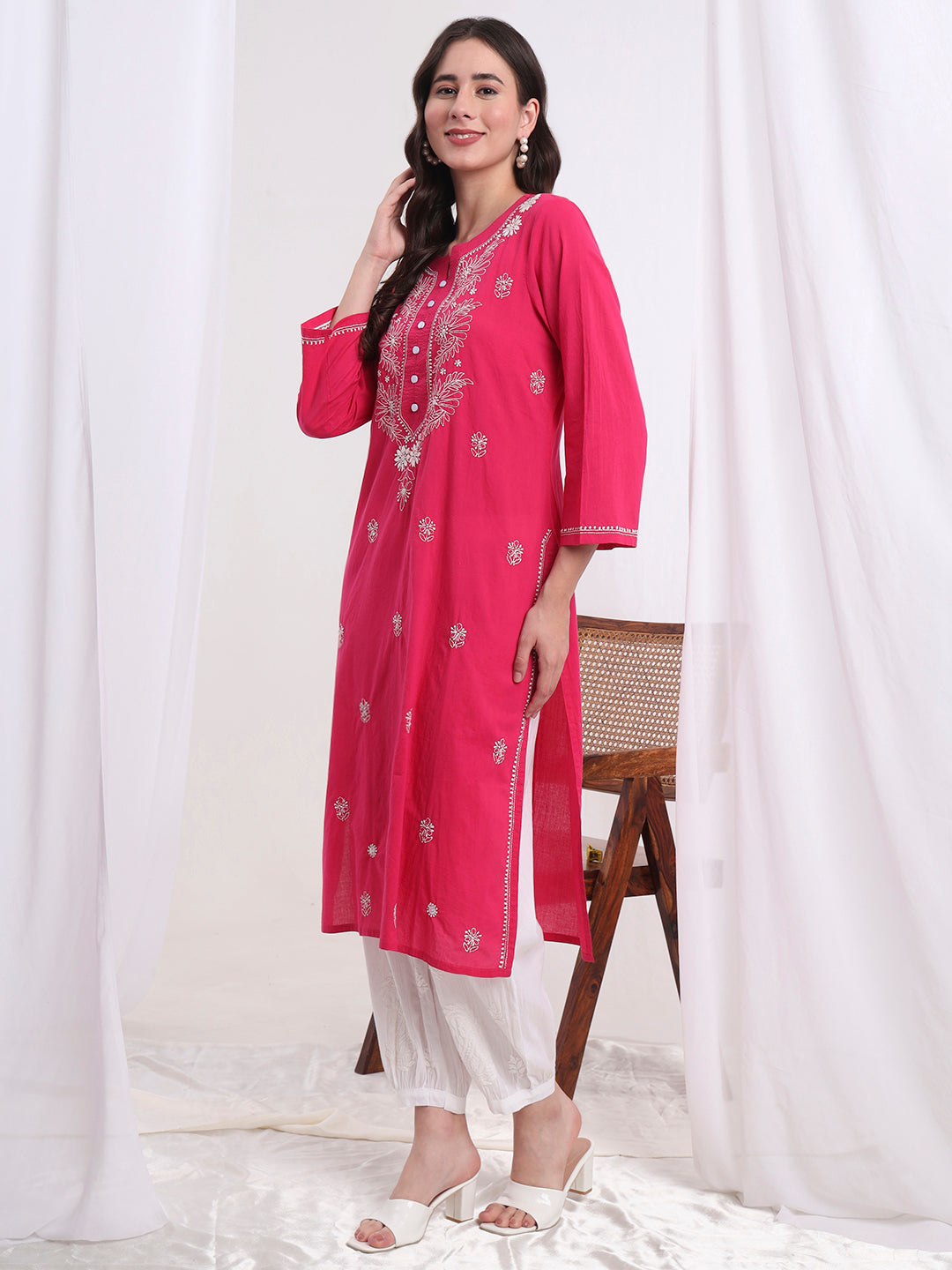 Women's Chikankari Hand Embroidery Cotton Pink Kurta S1001