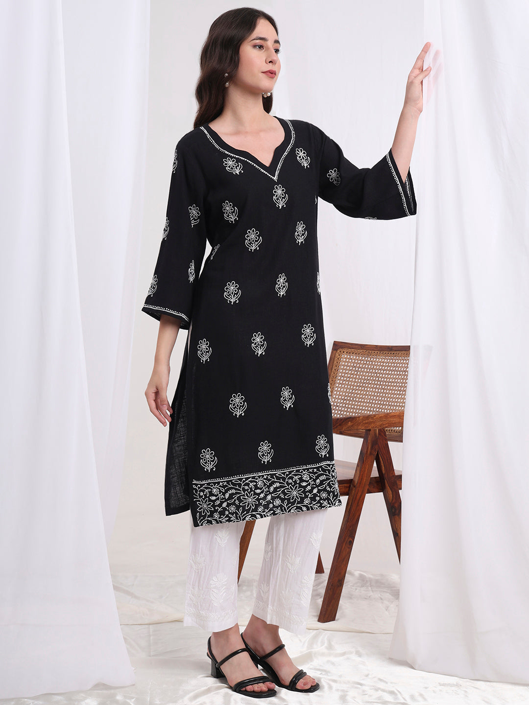 Women's Chikankari Black Color Organic Cotton Kurta S1008