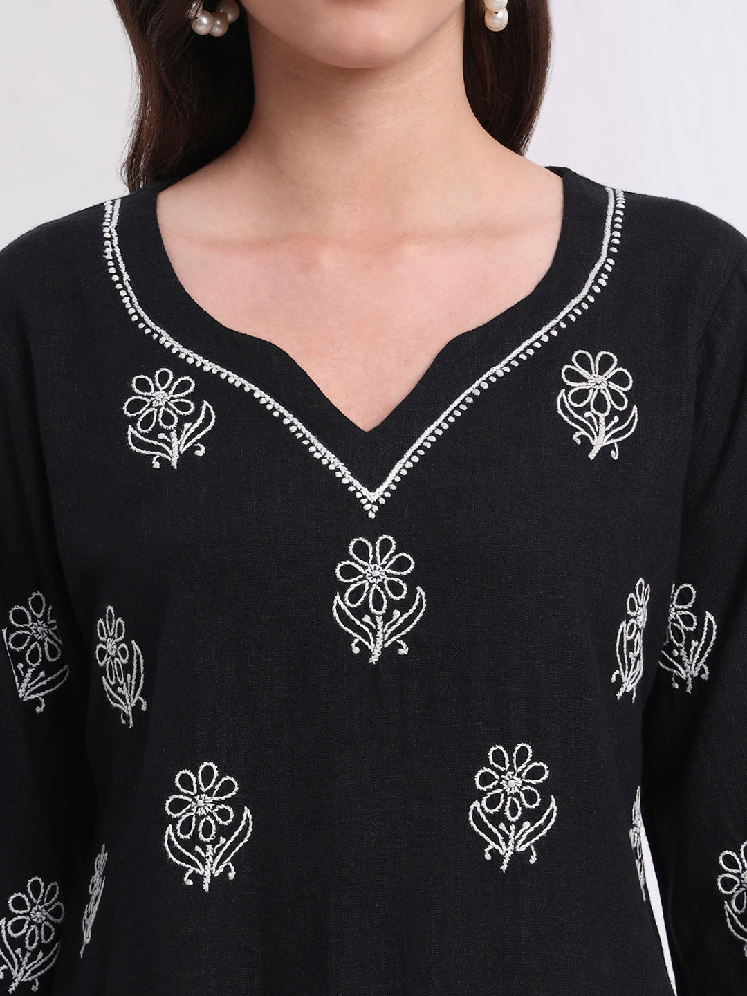 Women's Chikankari Black Color Organic Cotton Kurta S1008