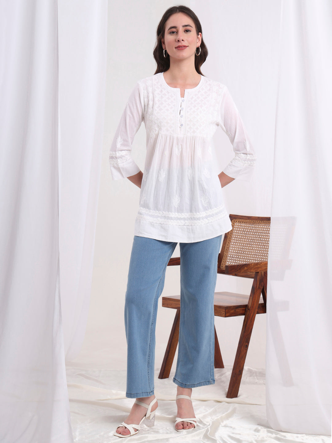 Women's Chikankari Cotton White Kurti S1010
