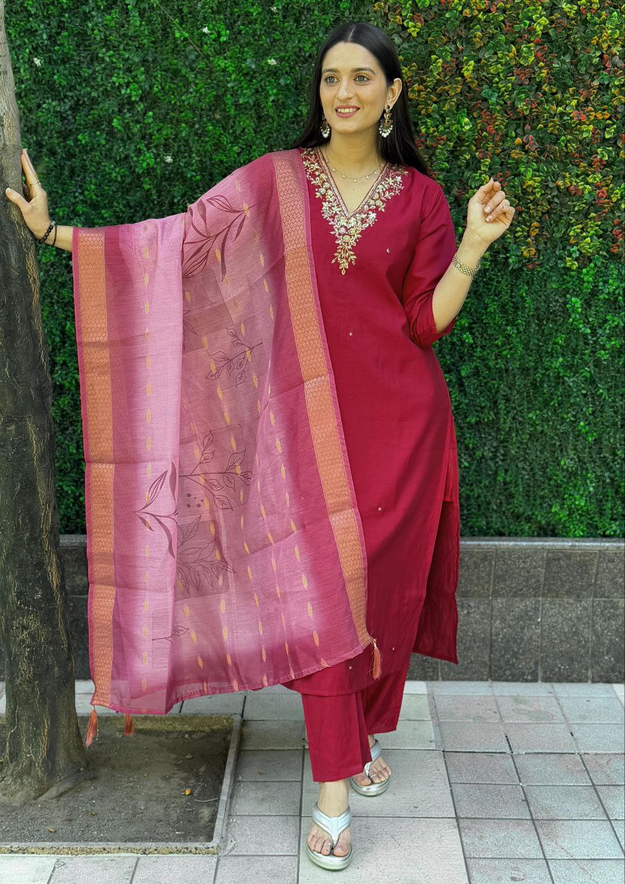 Color_Maroon