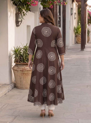 Color_Brown