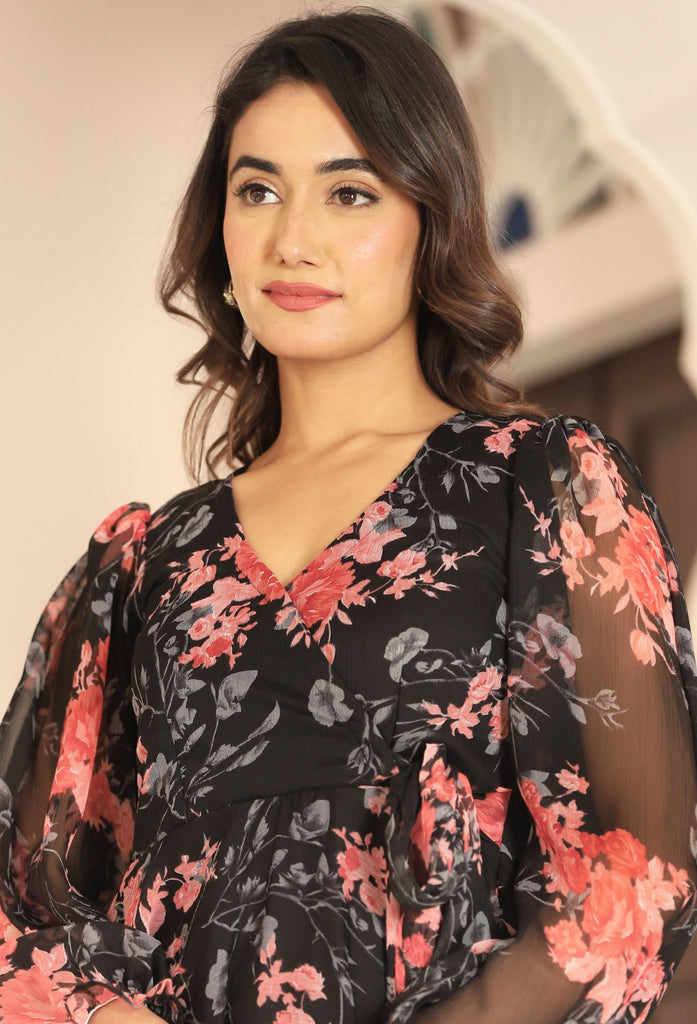 Women's Glory Lily Black Drees