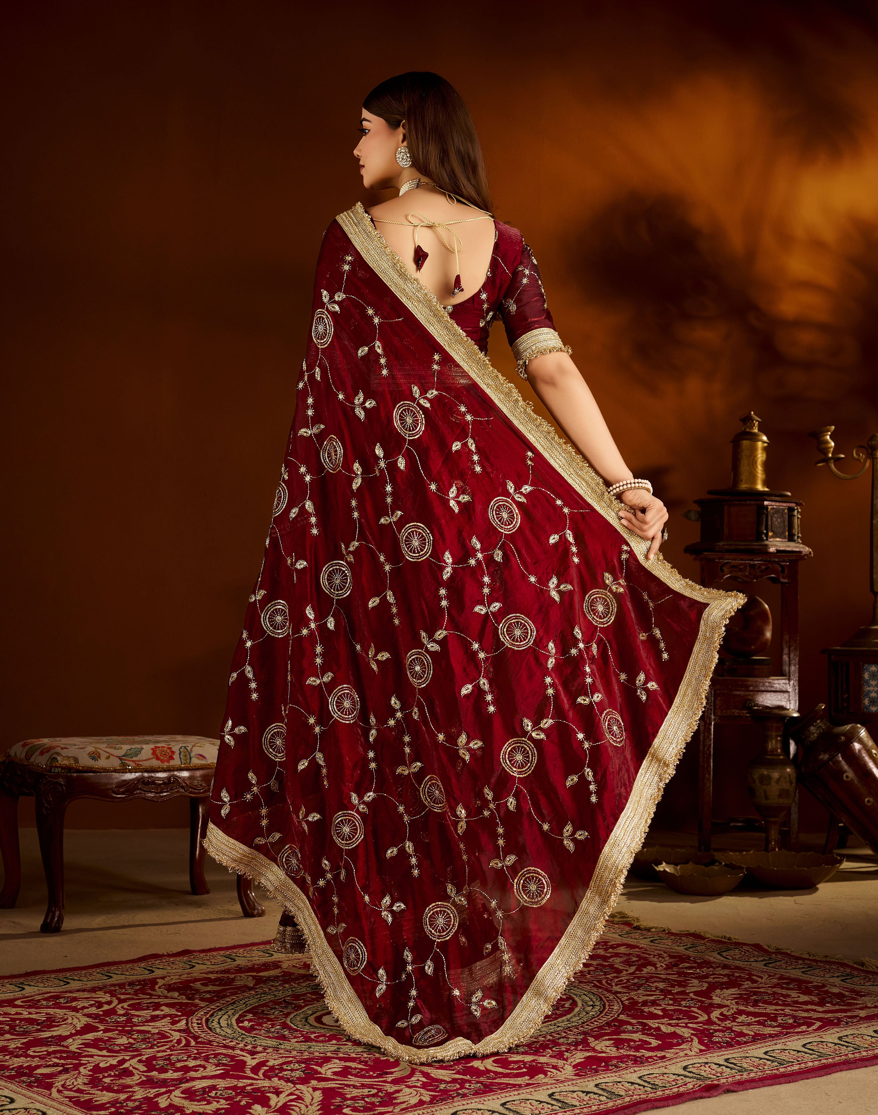 Color_Maroon