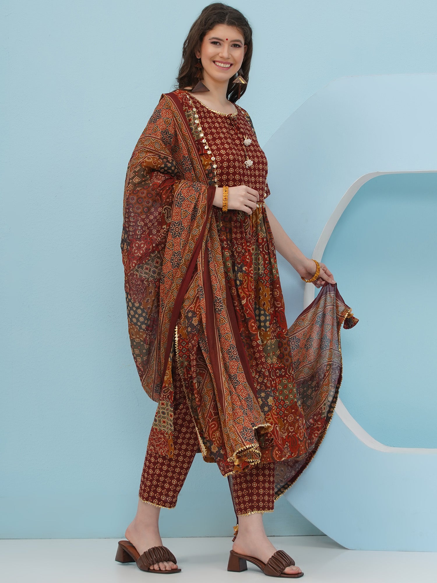 Color_Brown