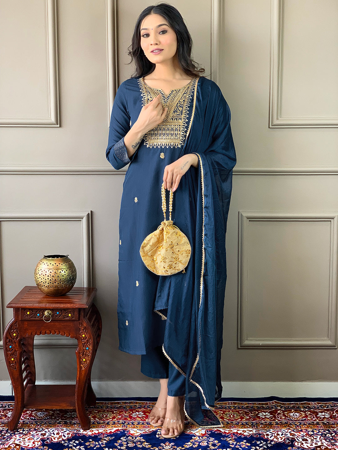 Women's V Neck Embroidered Work Rayon Slub Fabric Kurta & Pant With Dupatta Set - Taantav