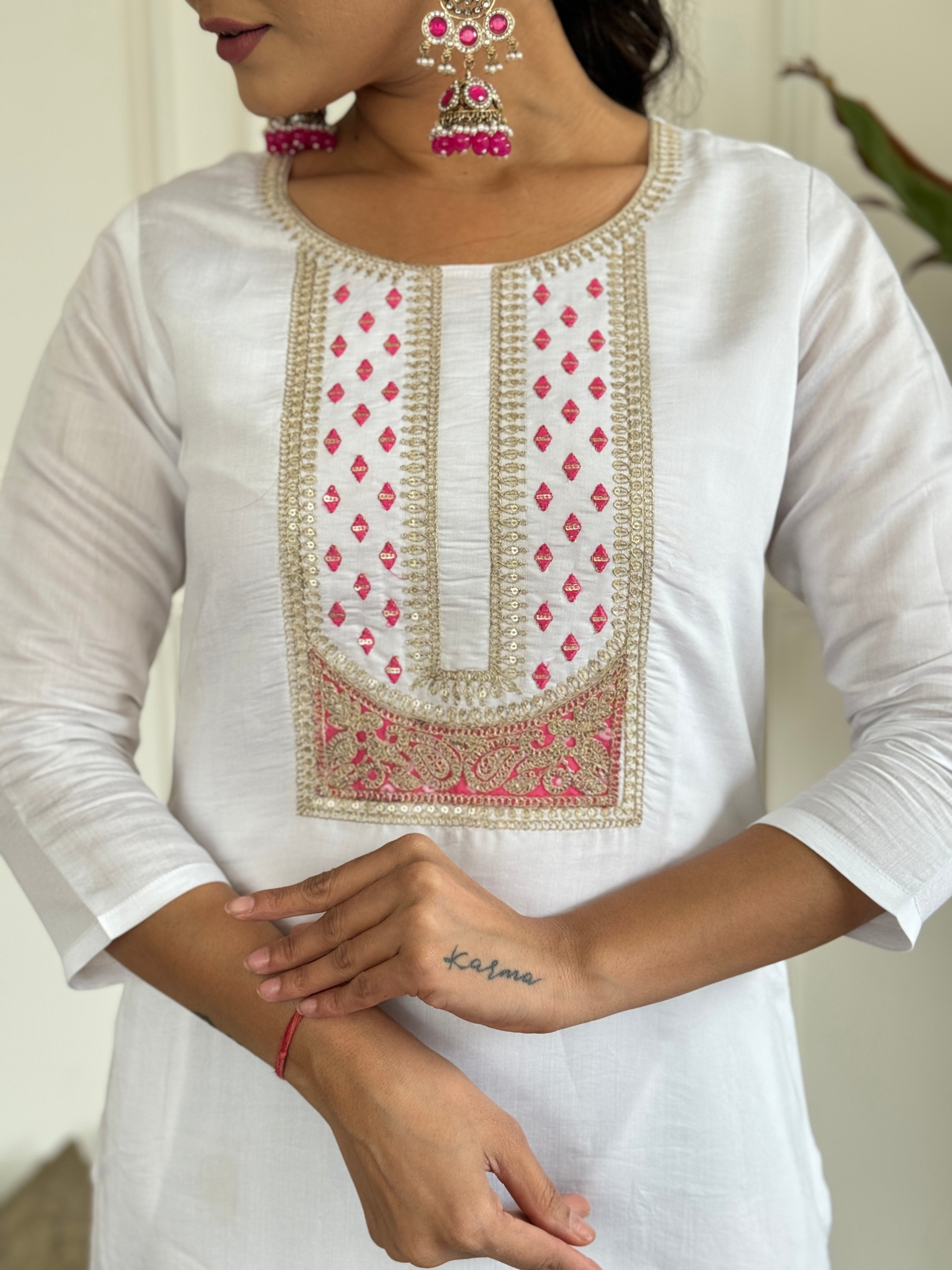 Women's Round Neck Embroidered Work Viscose Rayon Fabric Kurta & Pant With Dupatta Set - Taantav