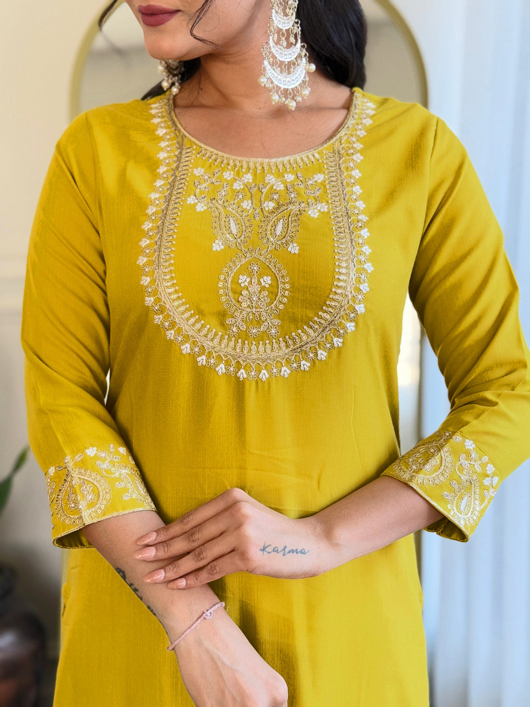 Color_Yellow