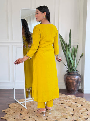 Color_Yellow