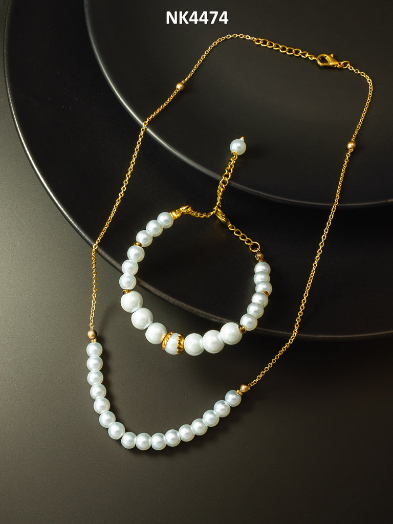 Color_white