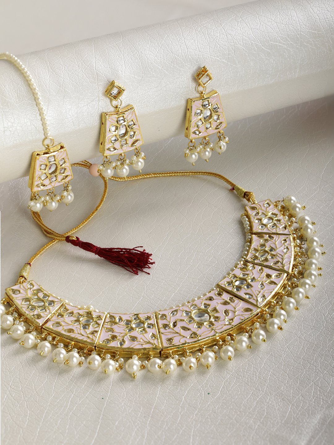 Women's Pink White Peals Beads MaangTika Jewellery Set