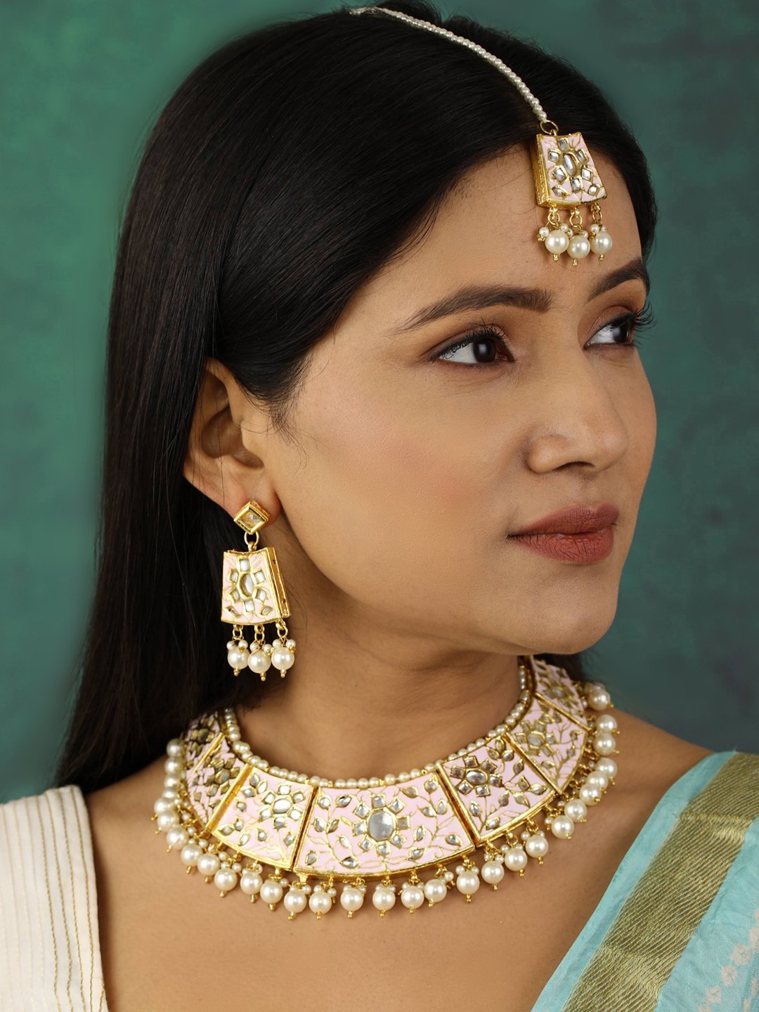Women's Pink White Peals Beads MaangTika Jewellery Set
