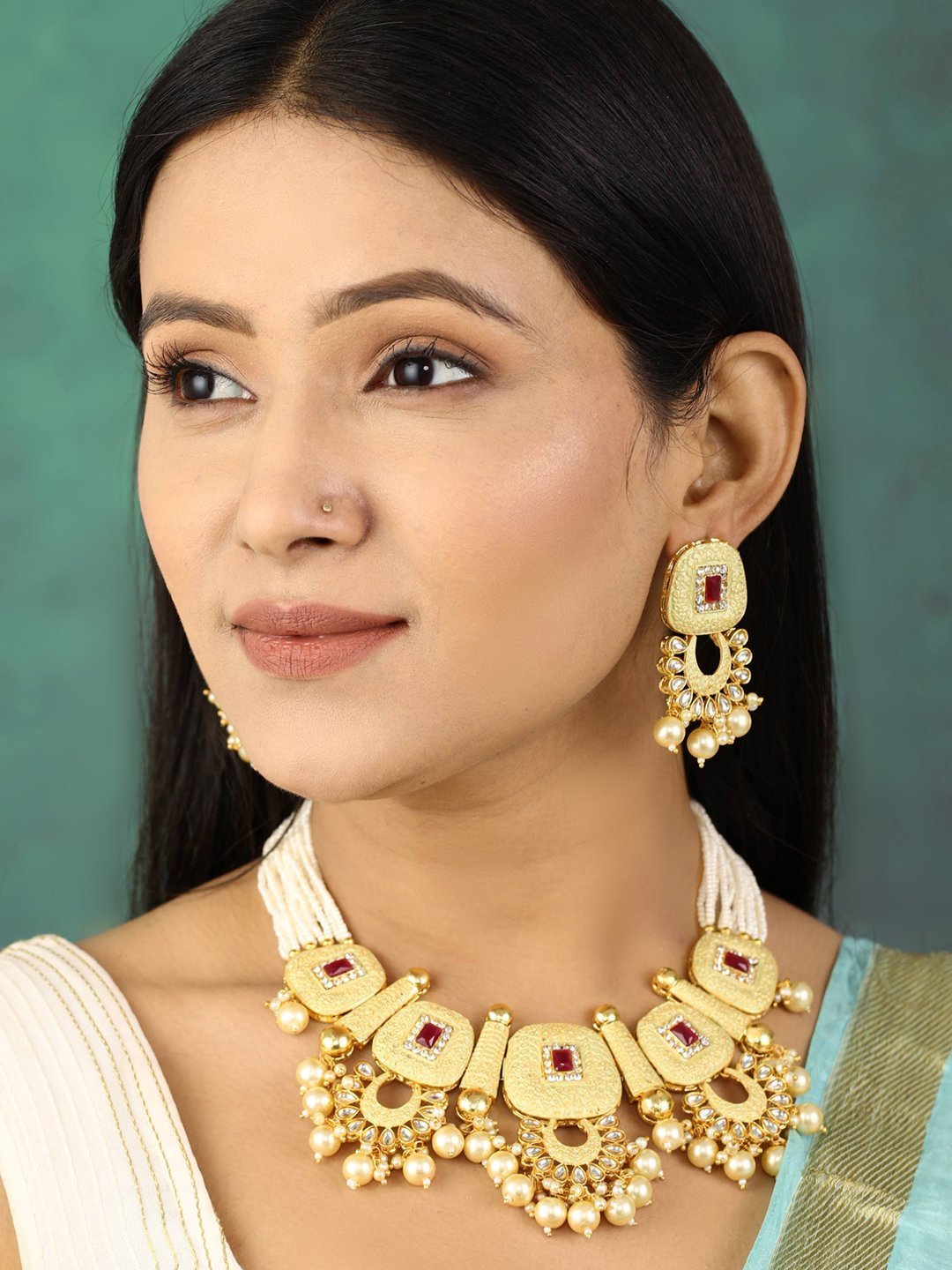 Women's White Beads Pearls Stones Gold Plated Traditional Jewellery Set