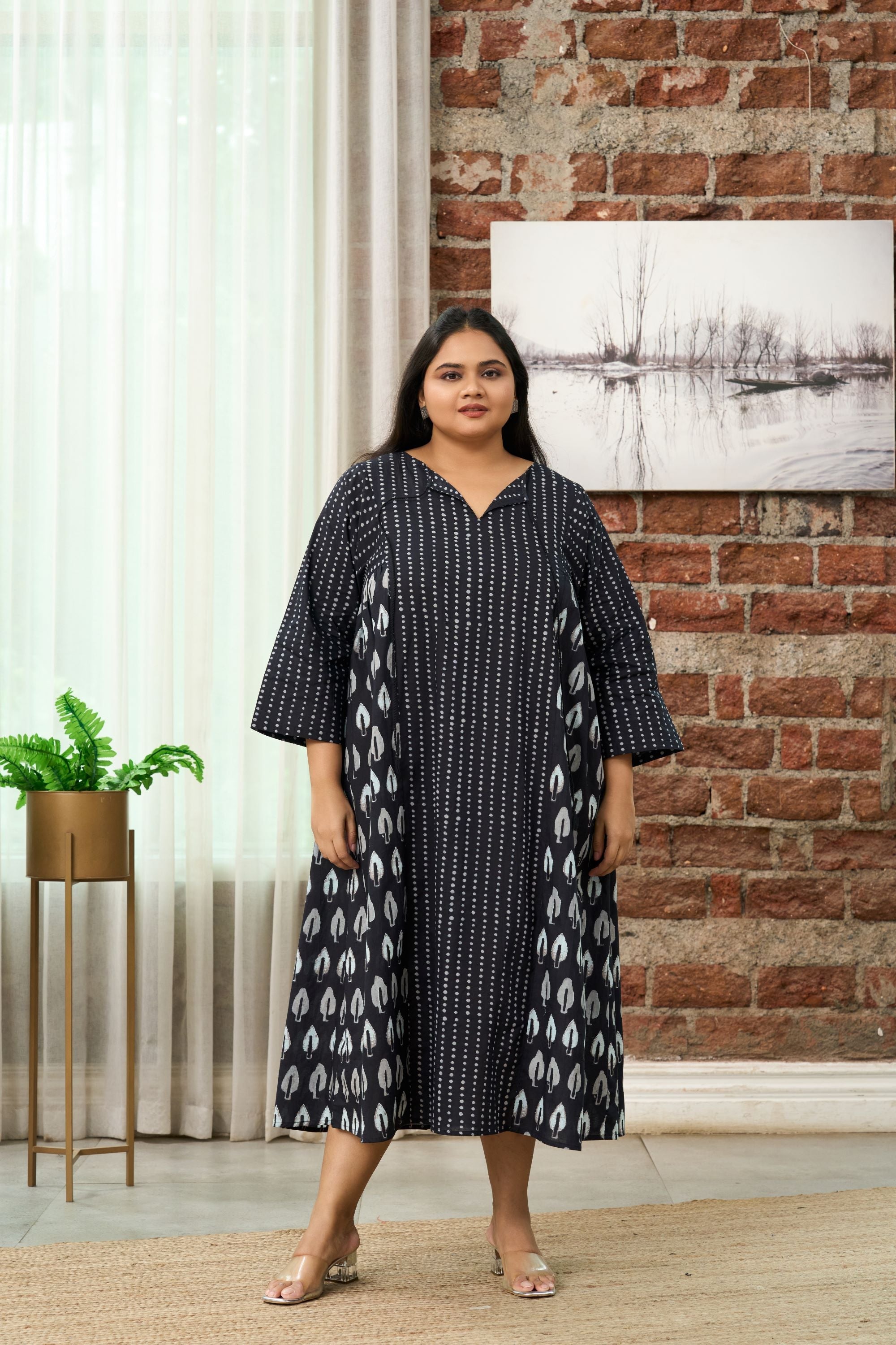 Women's Black & White Shibori Printed Maxi Dress - Nangalia Ruchira