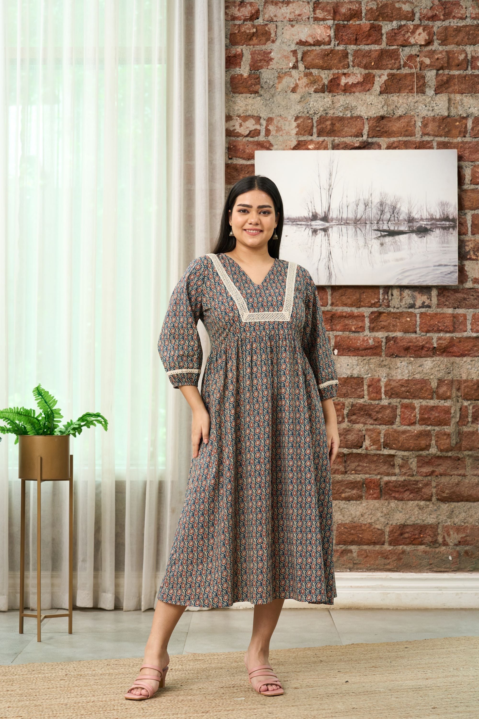 Women's Earthy Paisley Print Midi Dress - Nangalia Ruchira