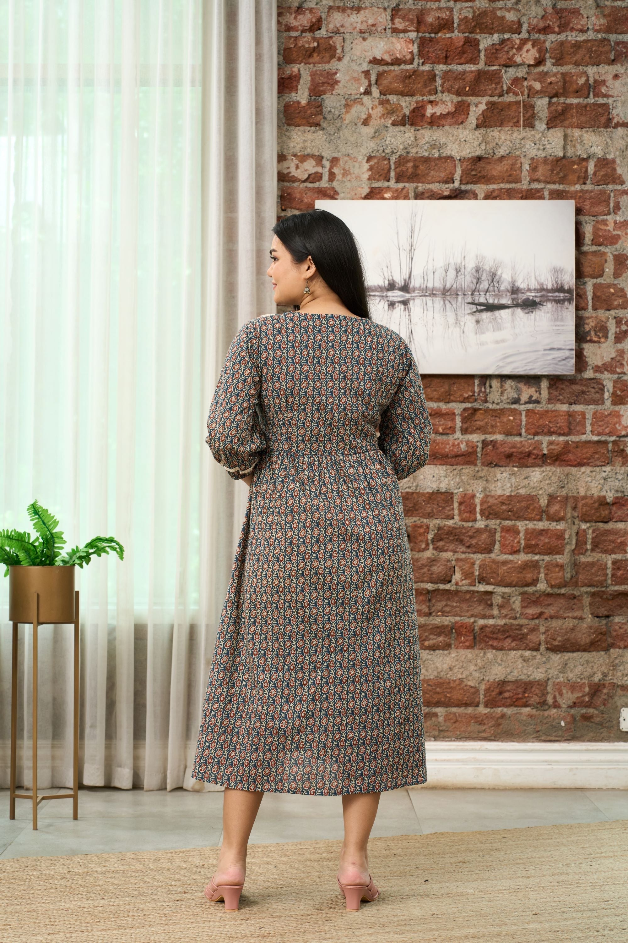 Women's Earthy Paisley Print Midi Dress - Nangalia Ruchira