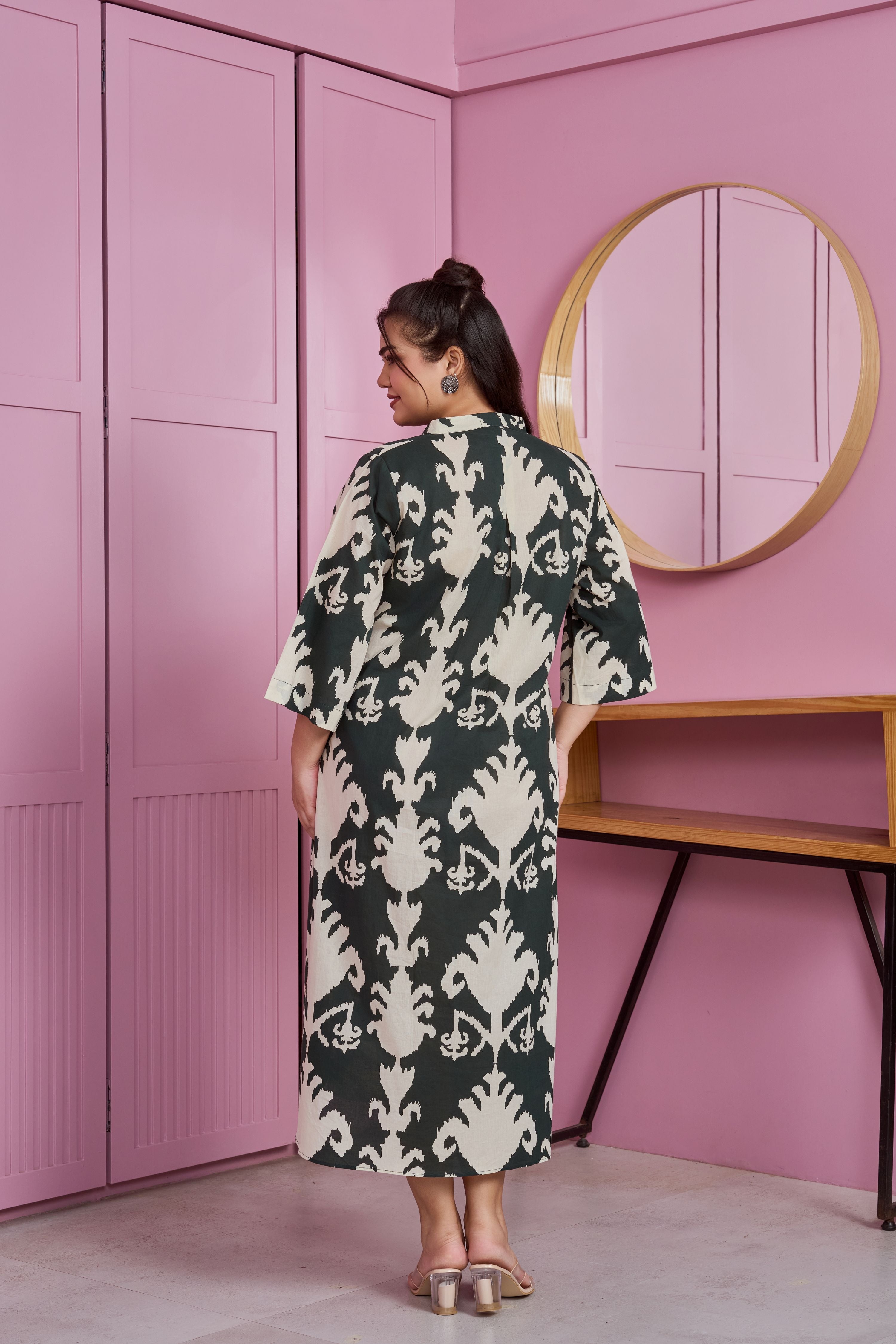 Women's Dark Green Button-Down Printed Maxi Dress - Nangalia Ruchira