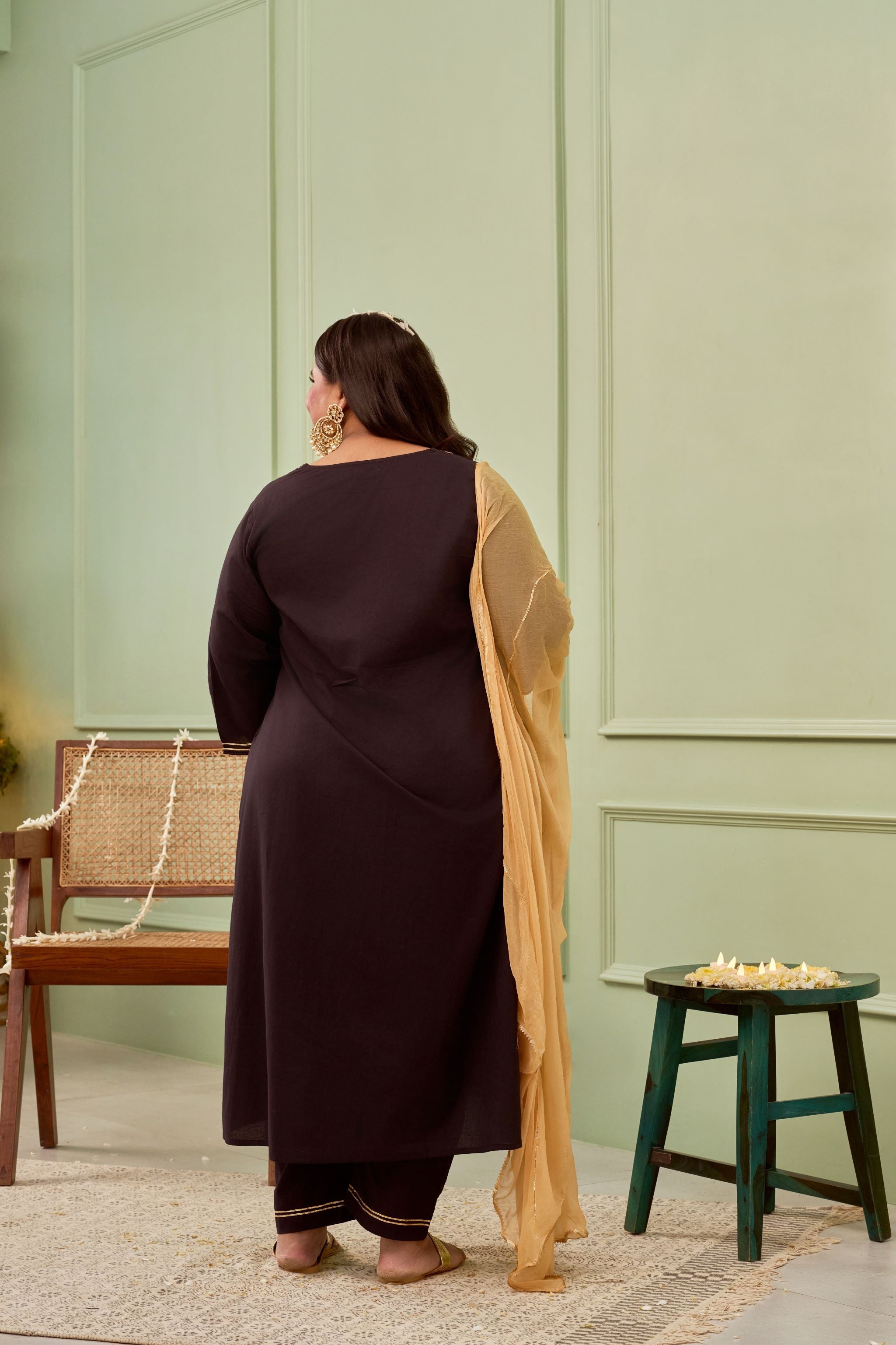 Women's Black Gold Cambric Kurta Set (Set Of 3) - Nangalia Ruchira