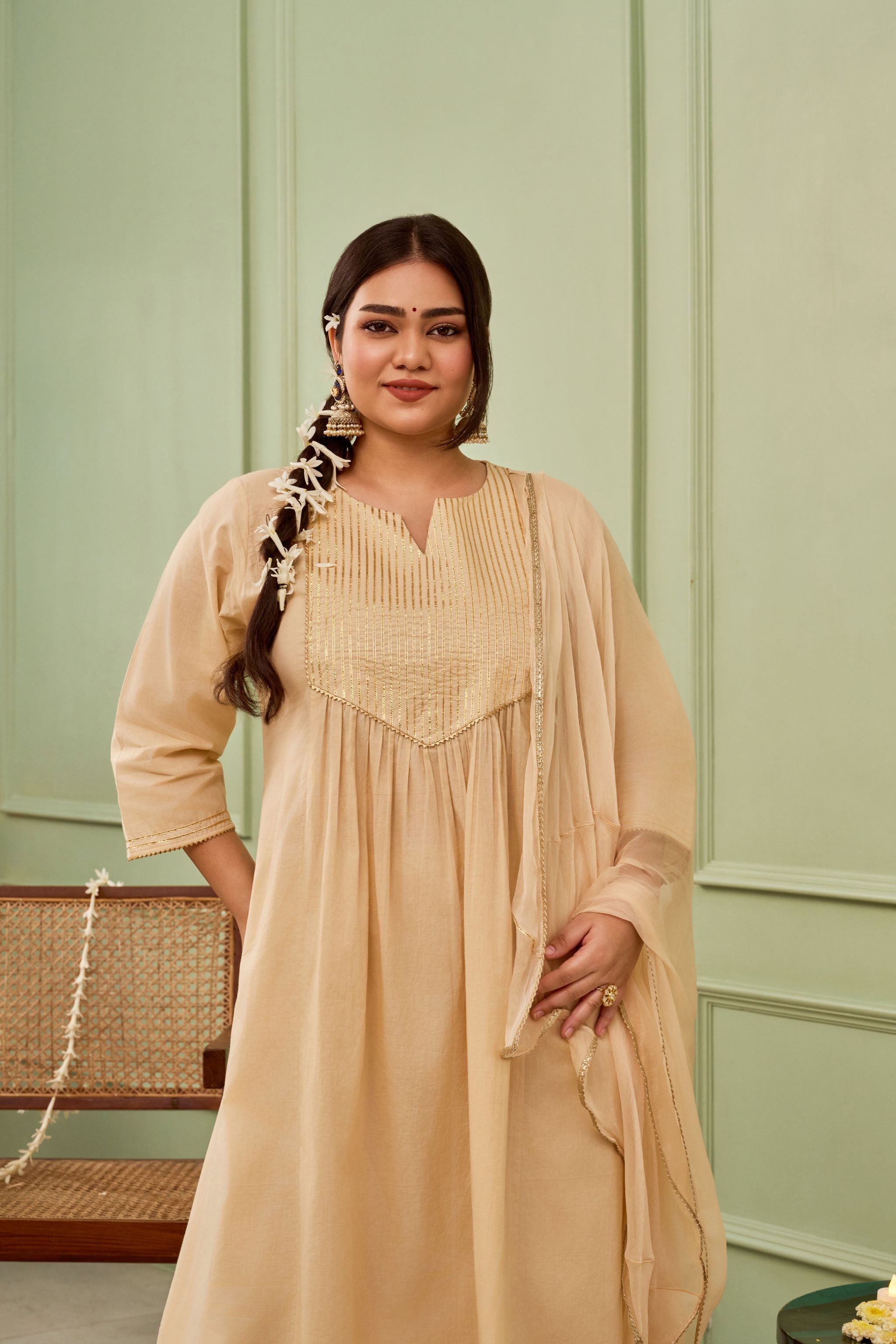 Women's Golden Luxe Cambric Suit Set With Gota Details (Set Of 3) - Nangalia Ruchira