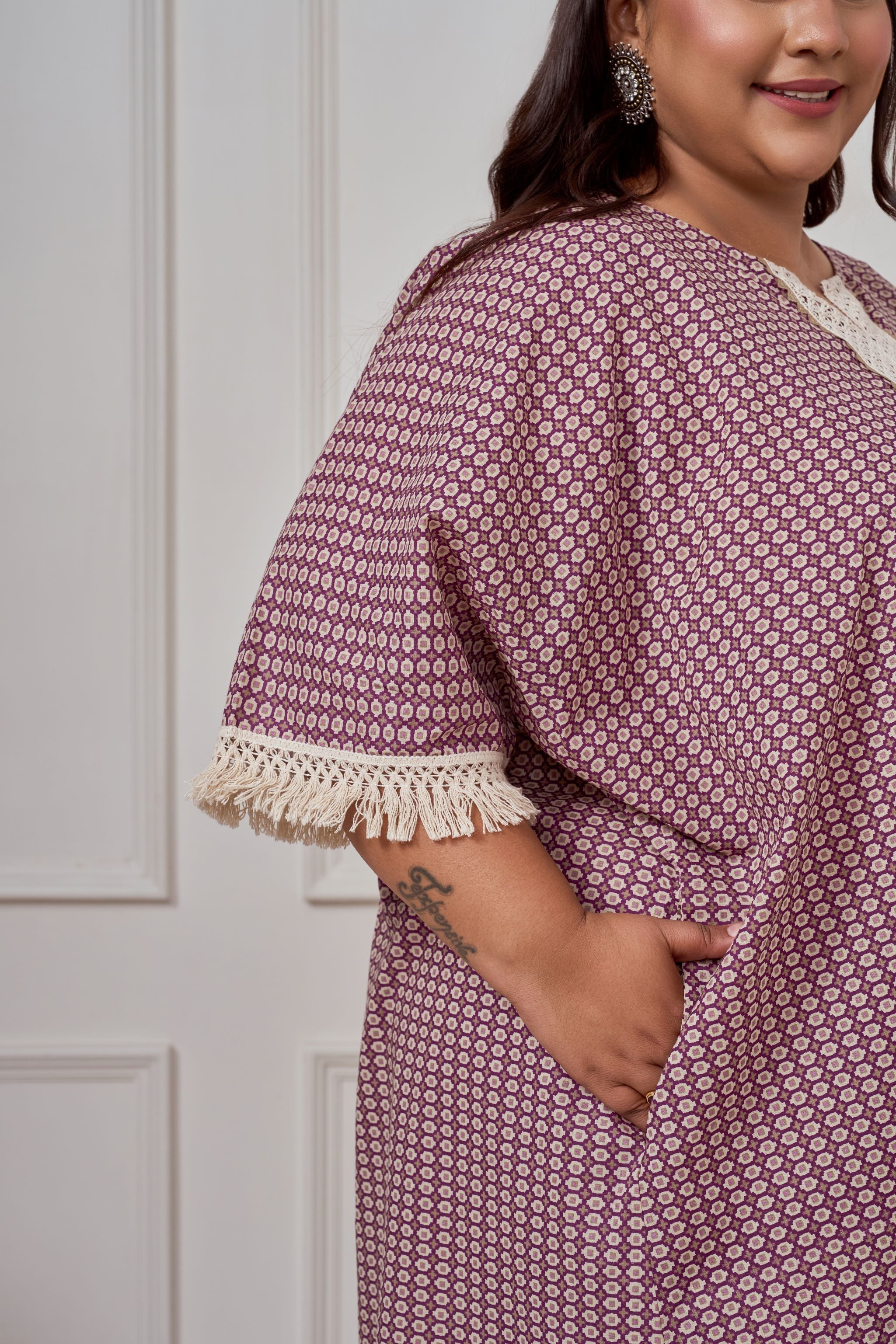 Women's Wine Geomtric Print Co-Ord Set With Lace Accents - Nangalia Ruchira