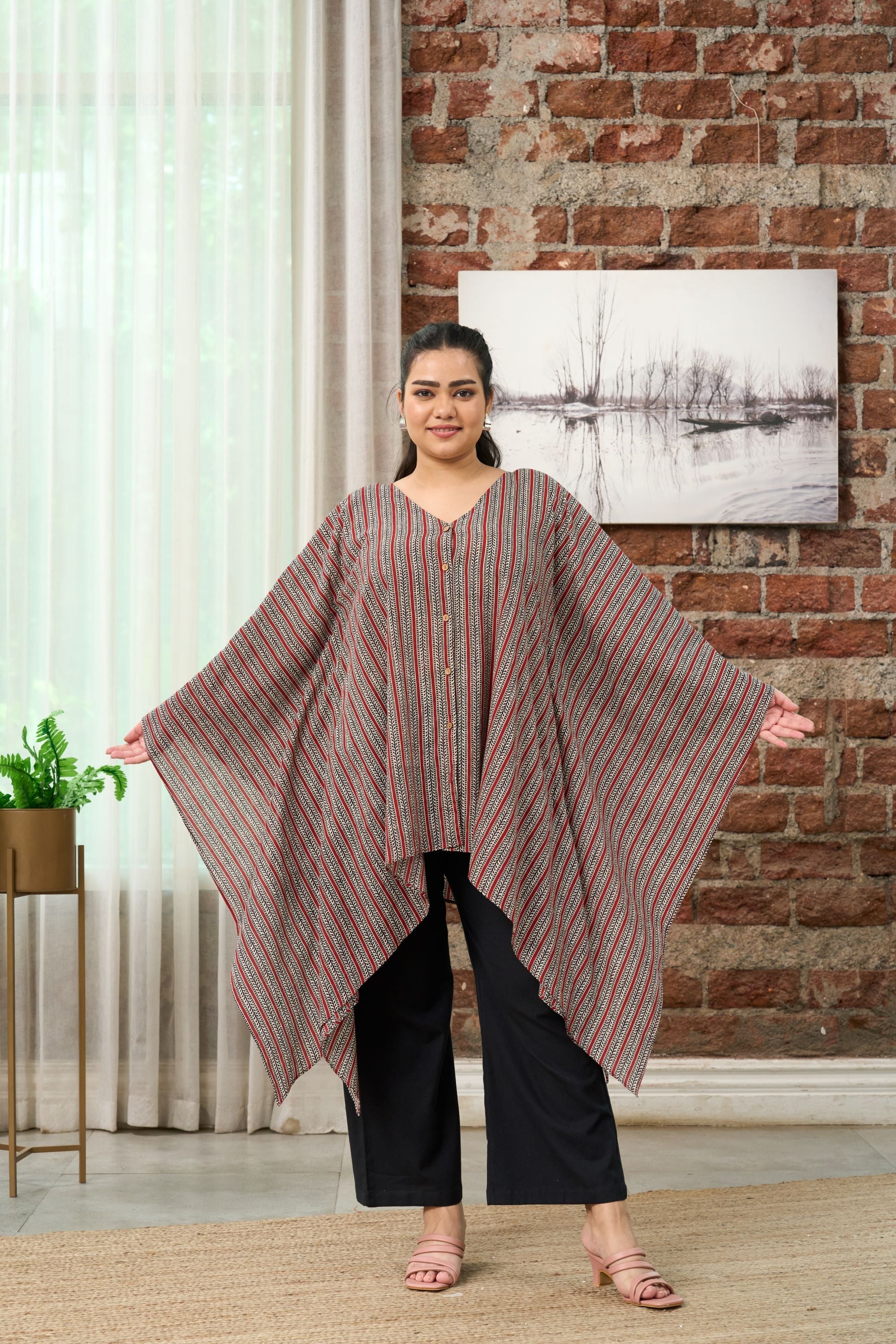 Women's Boho Stripes Anti-Fit Top With Kaftan Sleeves - Nangalia Ruchira