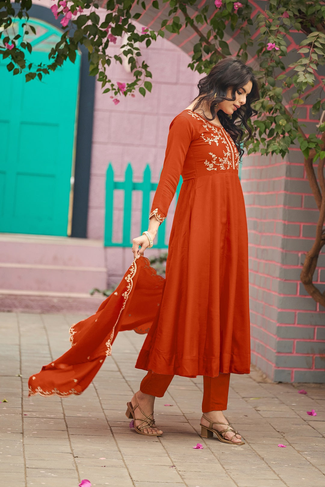 Color_Orange