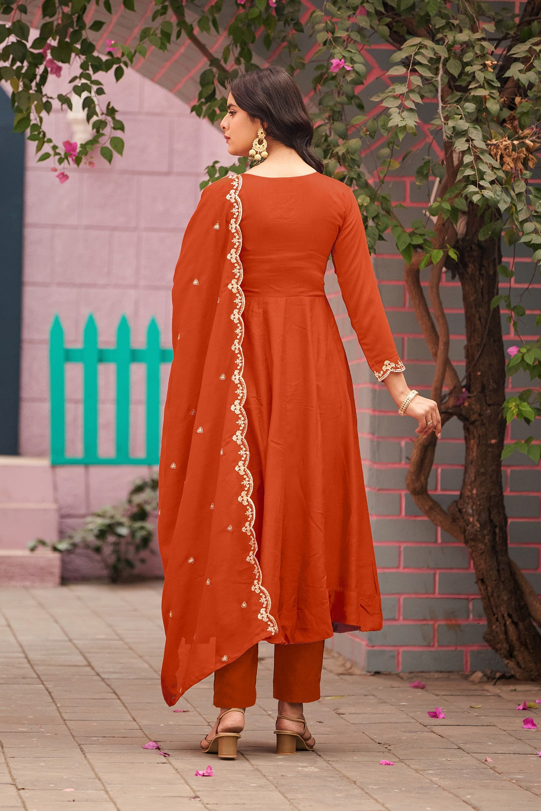 Color_Orange