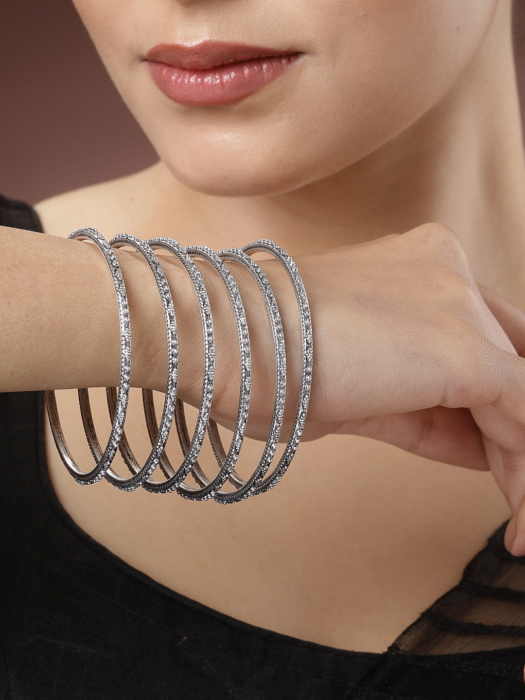 Women's Set Of 6 Silver-Toned German Silver Oxidised Bangles - Nvr