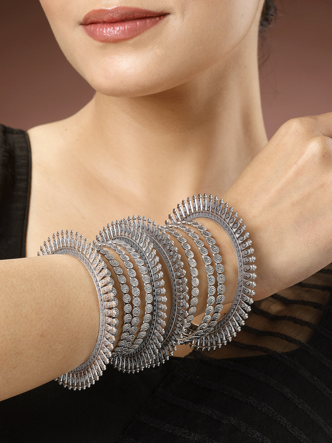 Women's Set Of 6 Silver-Toned German Silver Oxidised Bangles